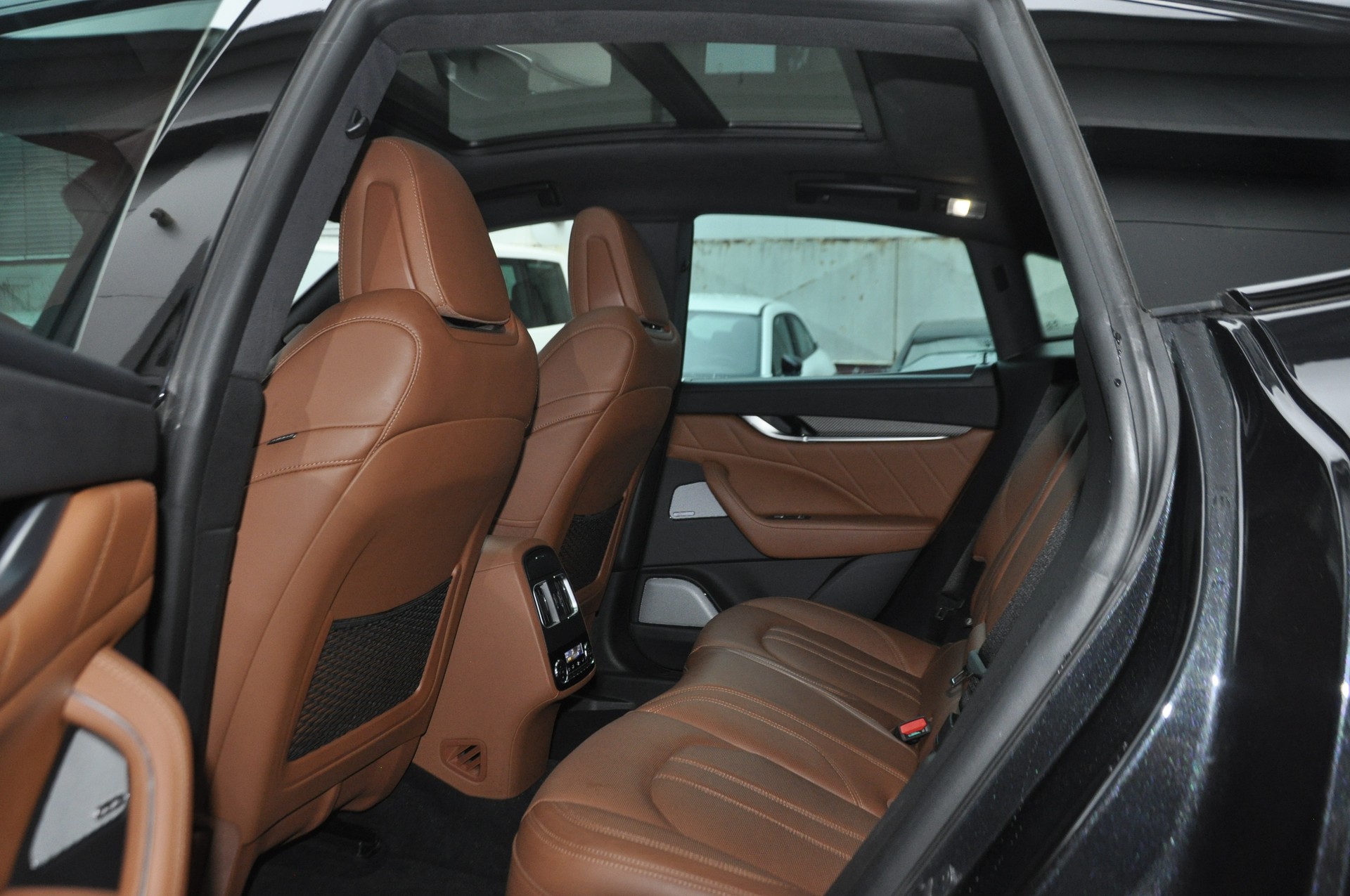 MASERATI Levante S 3.0 V6 Modena S Automatica-image-8