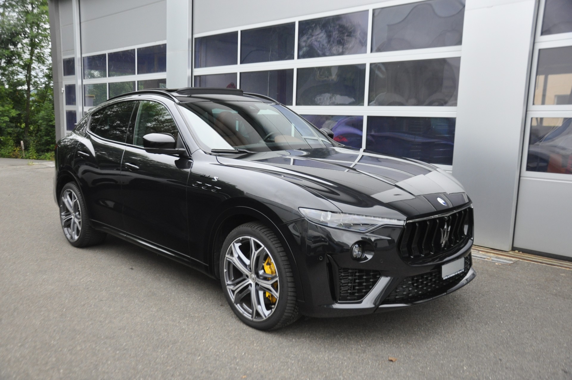 MASERATI Levante S 3.0 V6 Modena S Automatica-image-0