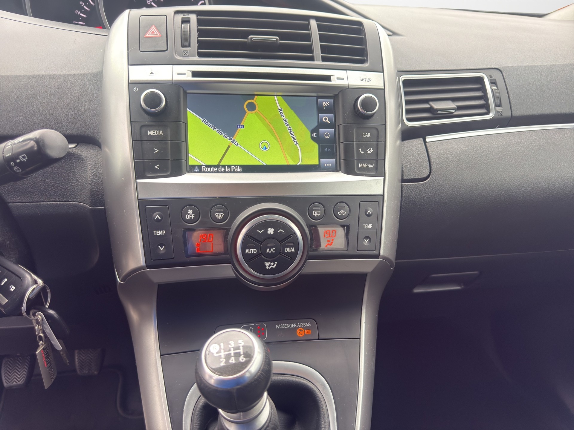 TOYOTA Verso 1.8 Trend-image-13