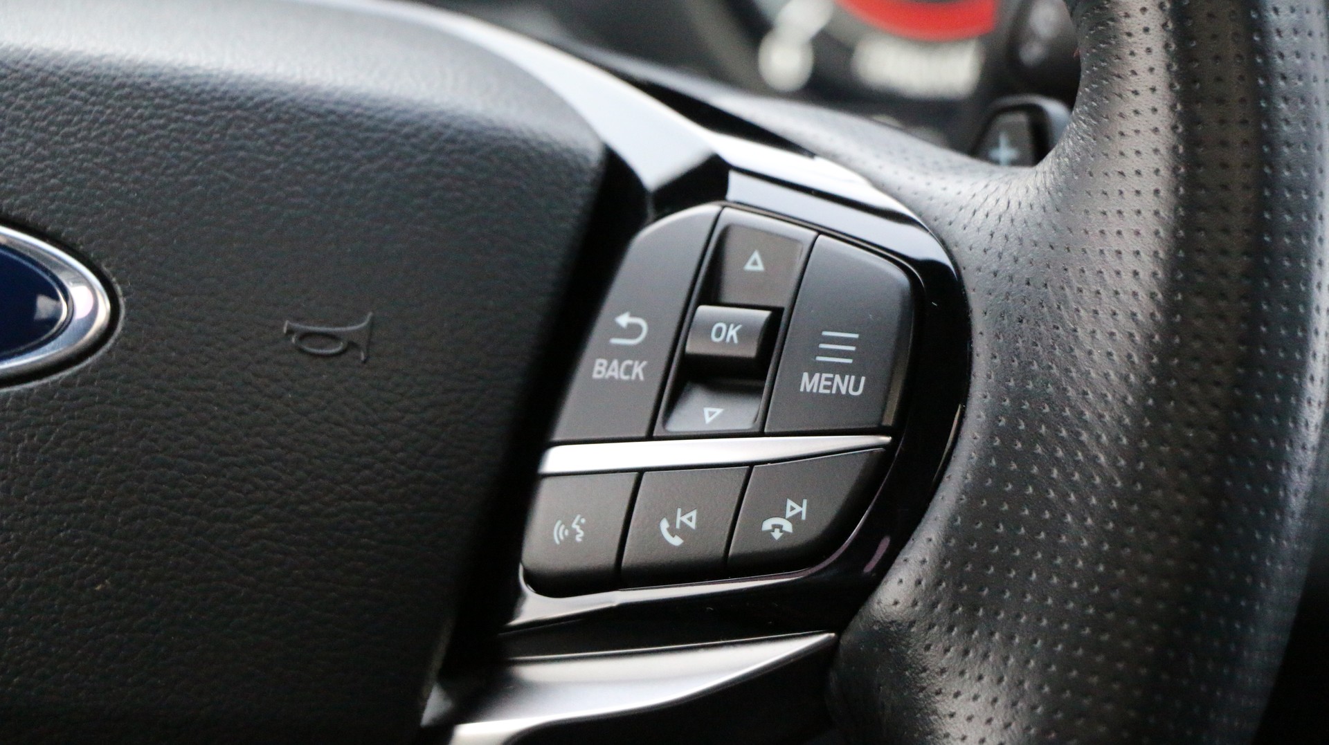 FORD Explorer 3.0 EcoB. Plug-in-Hybrid ST-Line 4WD Aut.-image-14