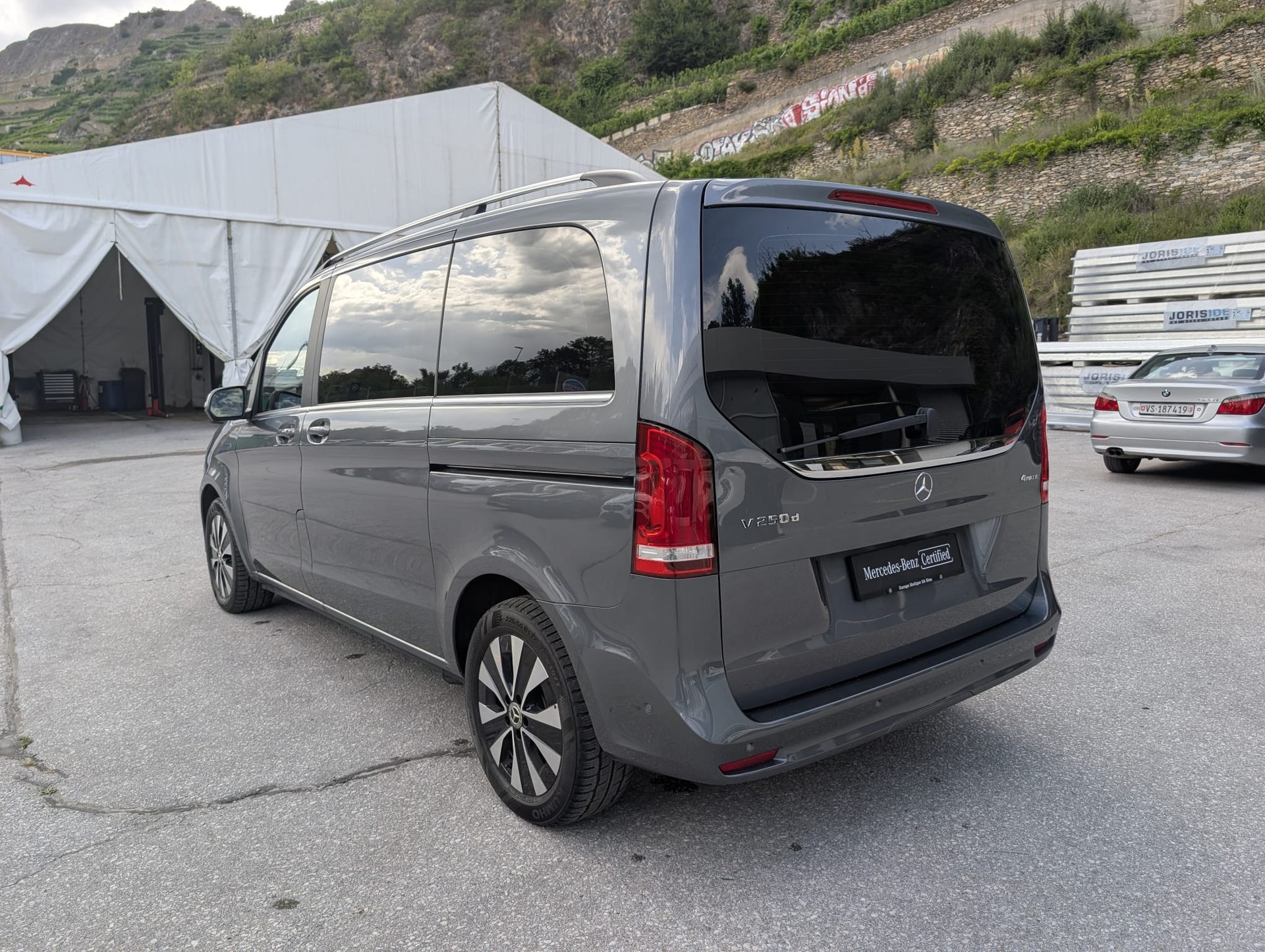 MERCEDES-BENZ V 250 d Avantgarde kurz 4matic Van-showroom-element-2