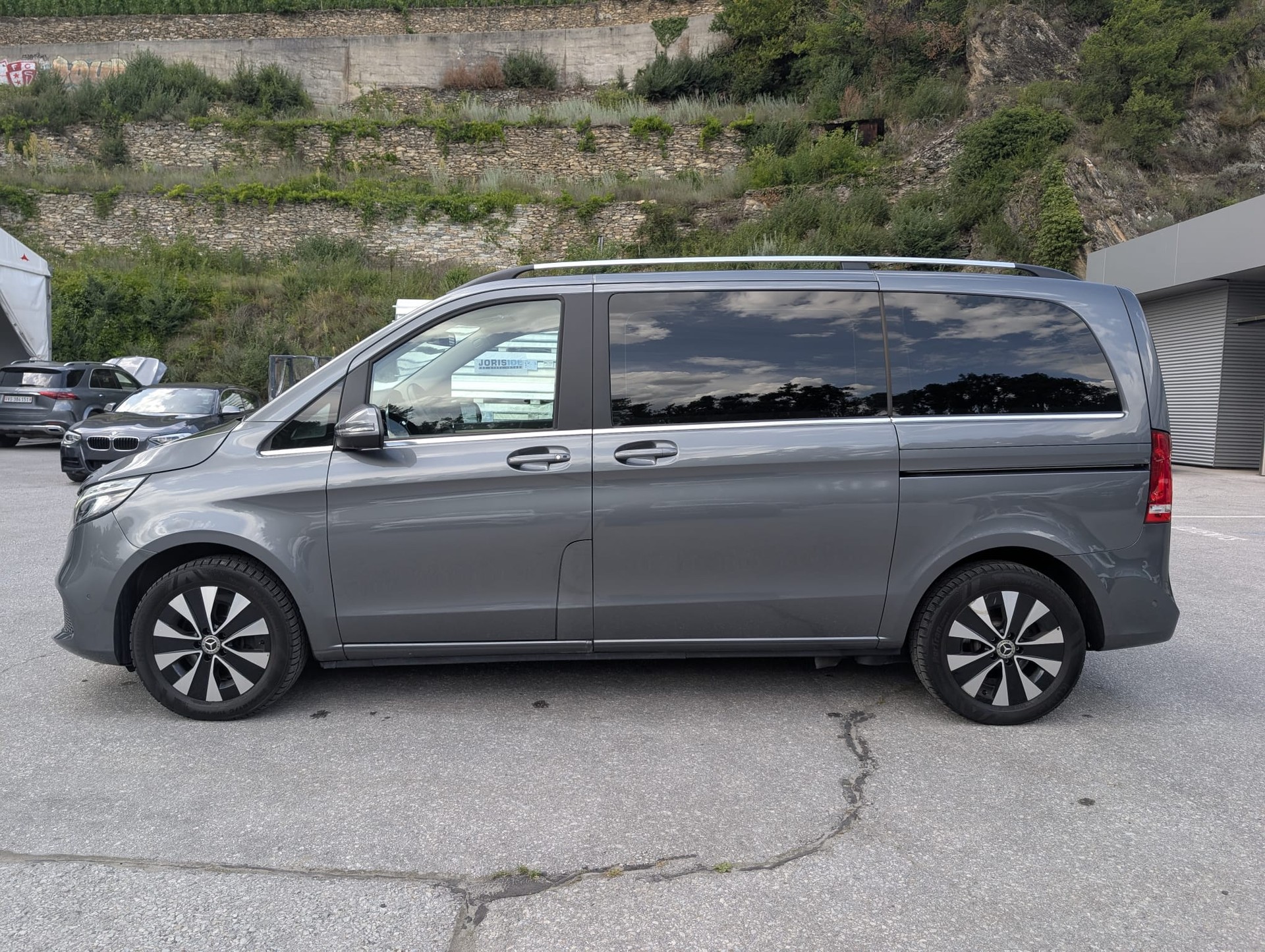 MERCEDES-BENZ V 250 d Avantgarde kurz 4matic Van-showroom-element-1