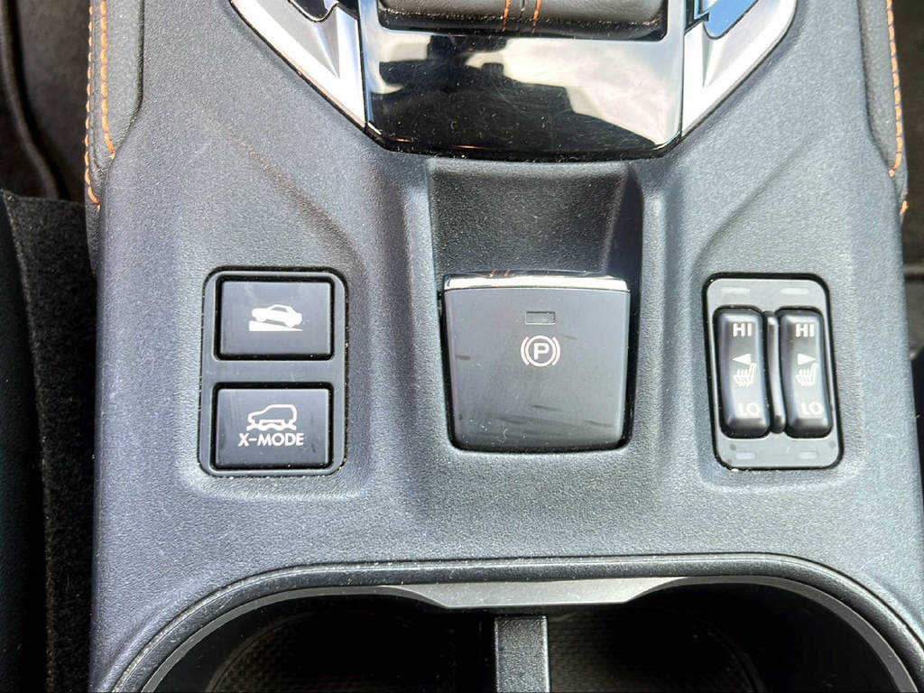 SUBARU XV 2.0i Luxury mit Anhängerkupplung 1400kg-image-13