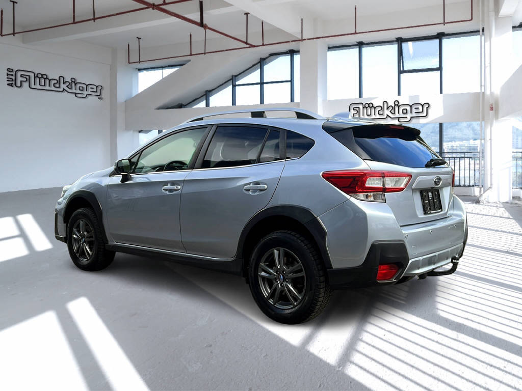 SUBARU XV 2.0i Luxury mit Anhängerkupplung 1400kg-image-4