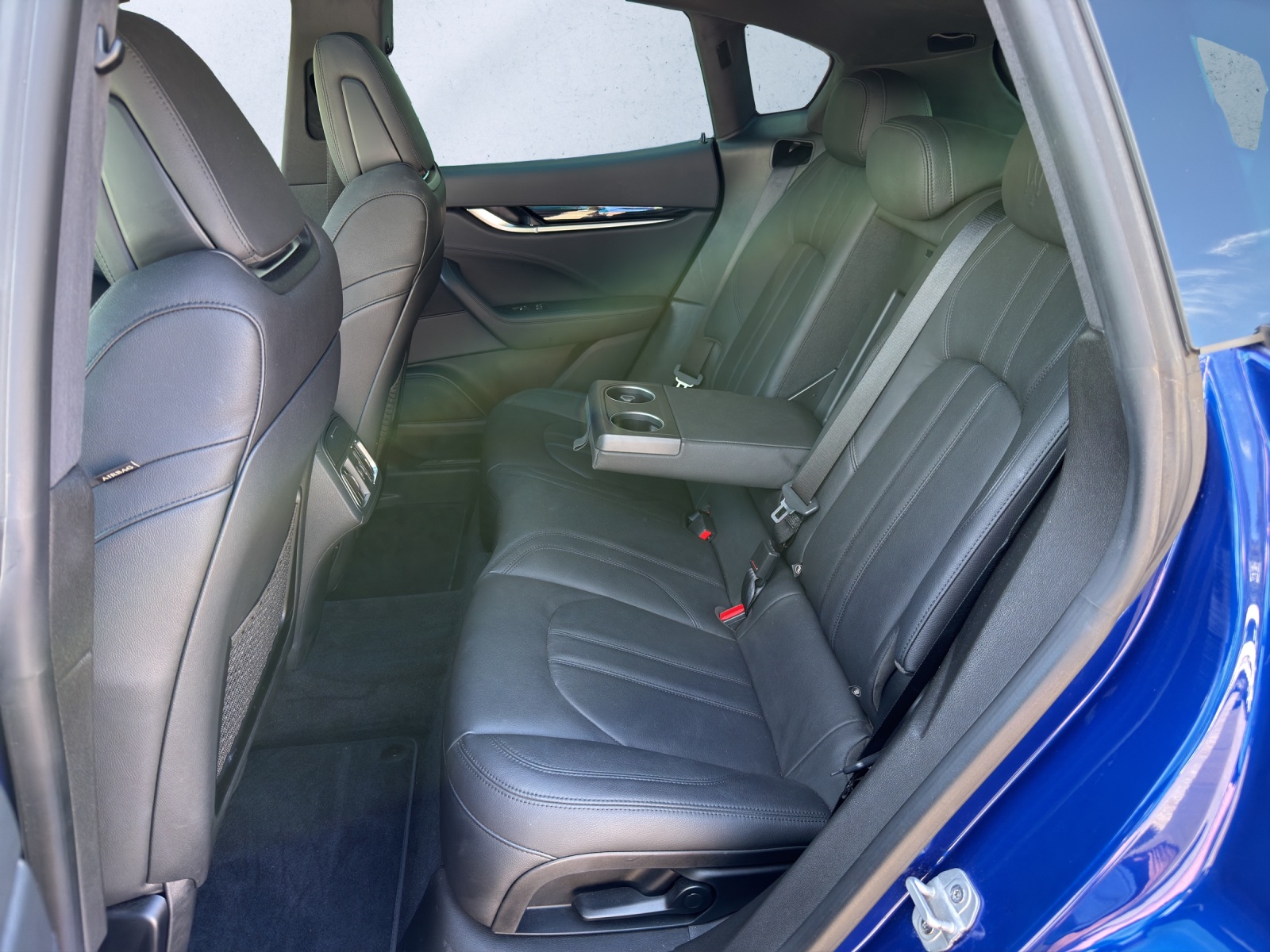 MASERATI Levante 3.0 V6 GranSport Automatica-image-18