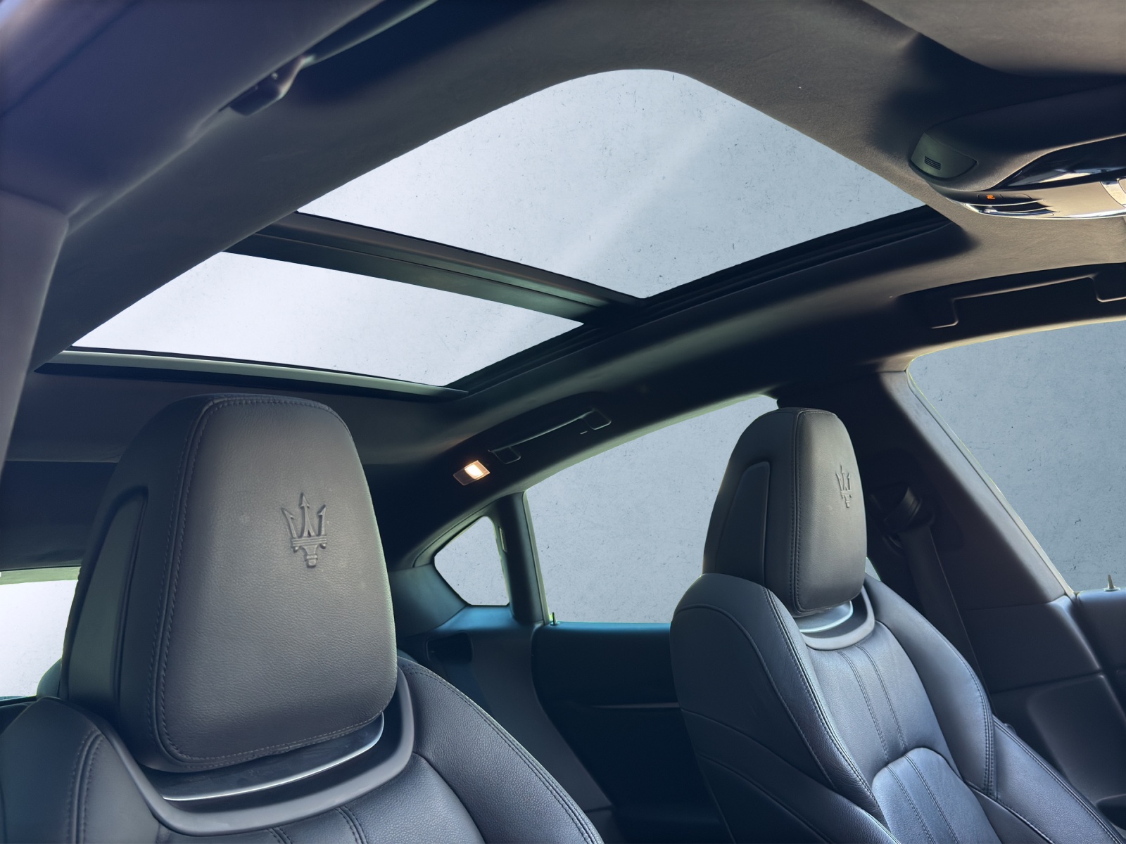 MASERATI Levante 3.0 V6 GranSport Automatica-image-12