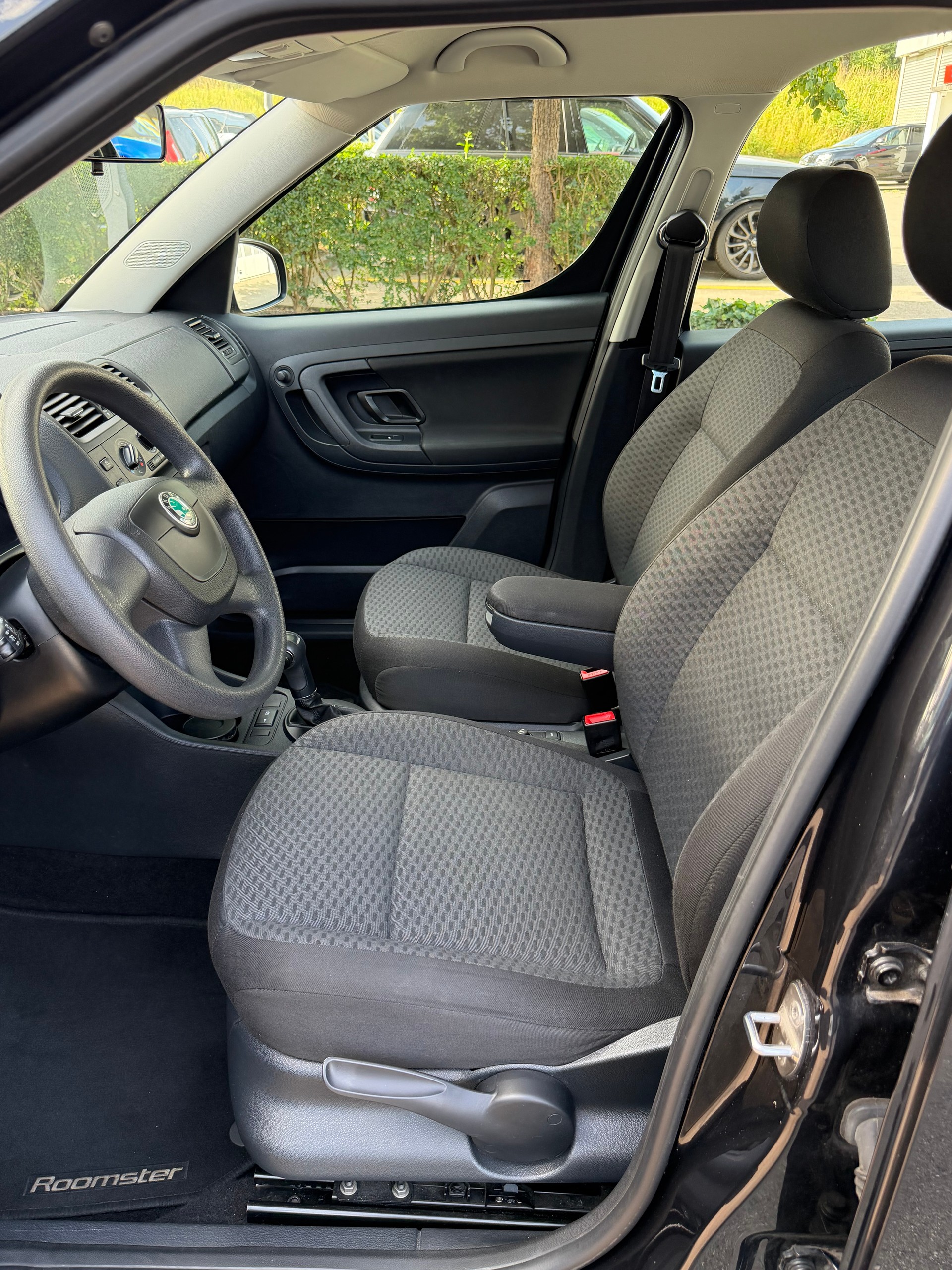 SKODA Roomster 1.2 TSI Style DSG-image-7