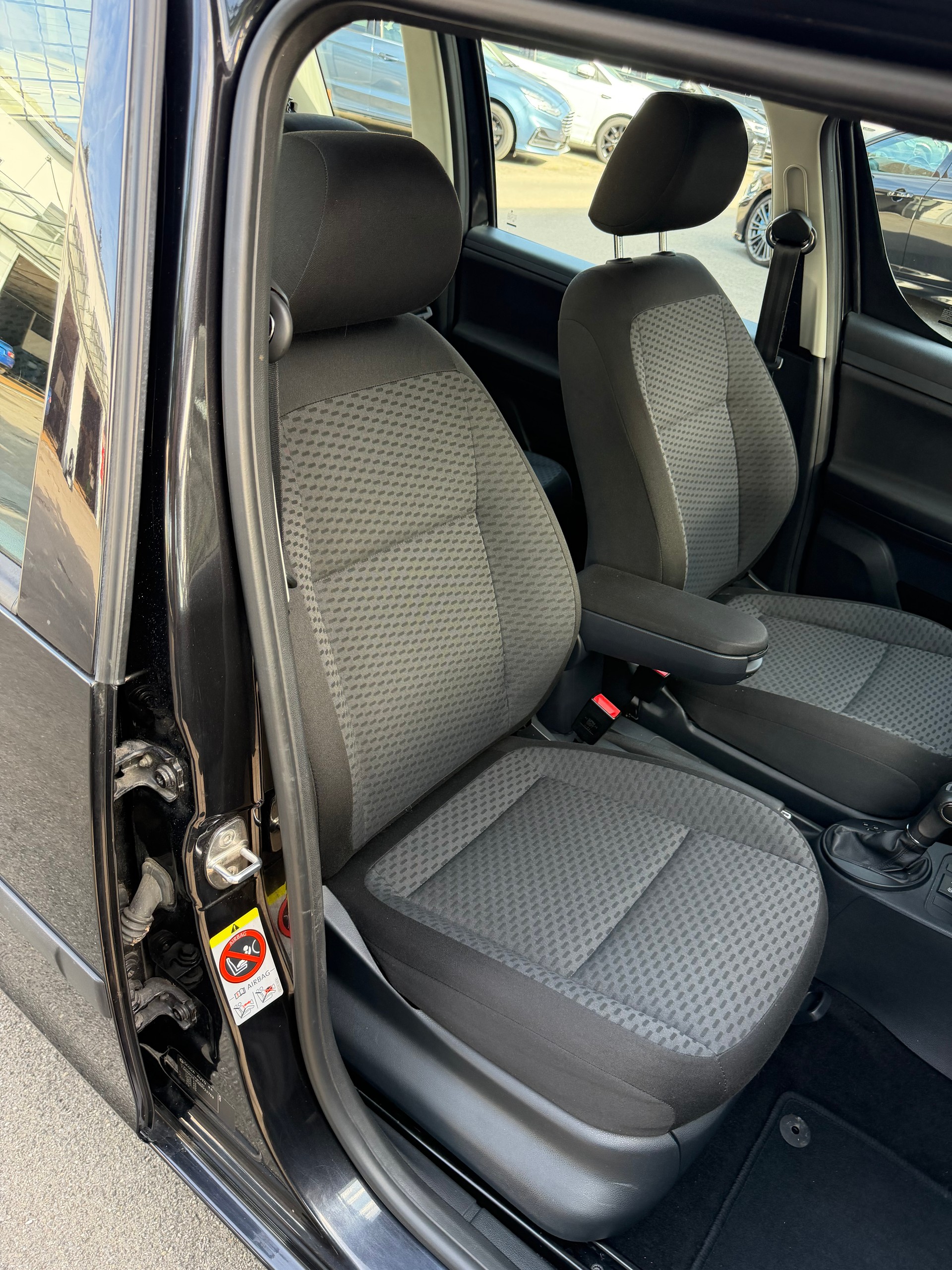SKODA Roomster 1.2 TSI Style DSG-image-16