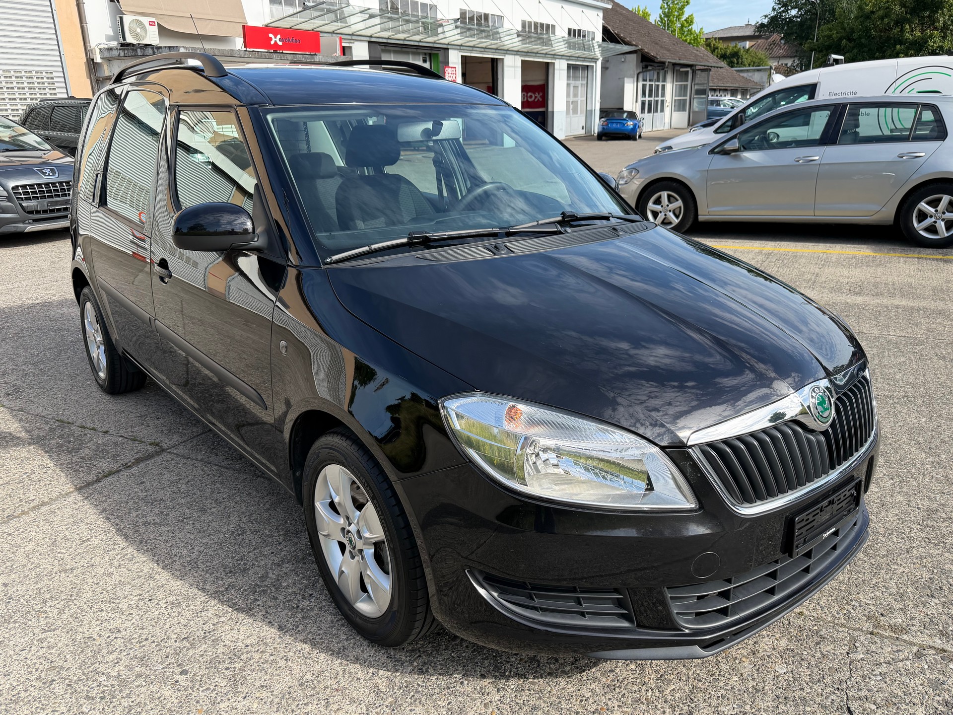 SKODA Roomster 1.2 TSI Style DSG-image-6