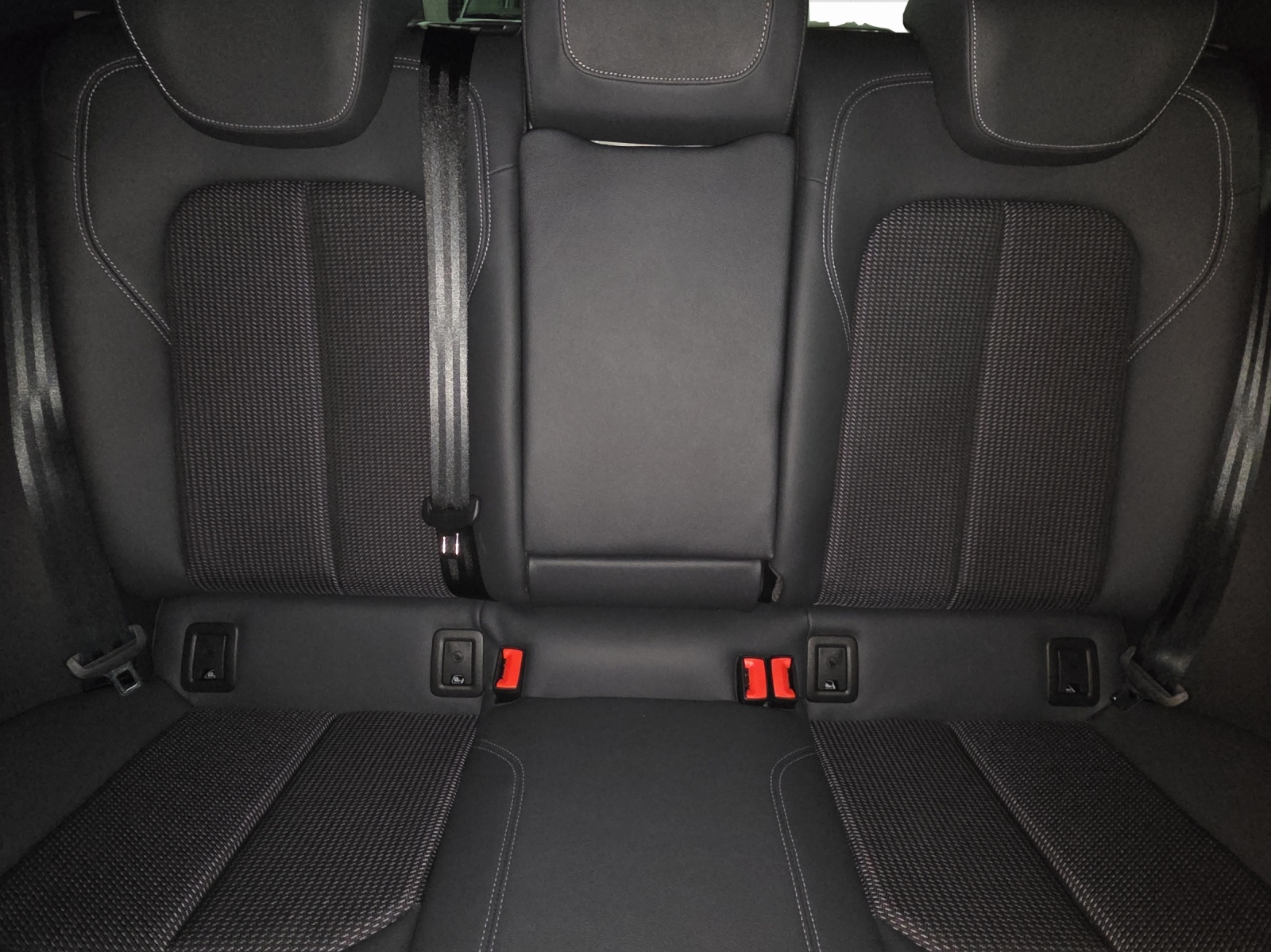 AUDI Q2 40 TFSI advanced Attraction quattro S-tronic-image-7