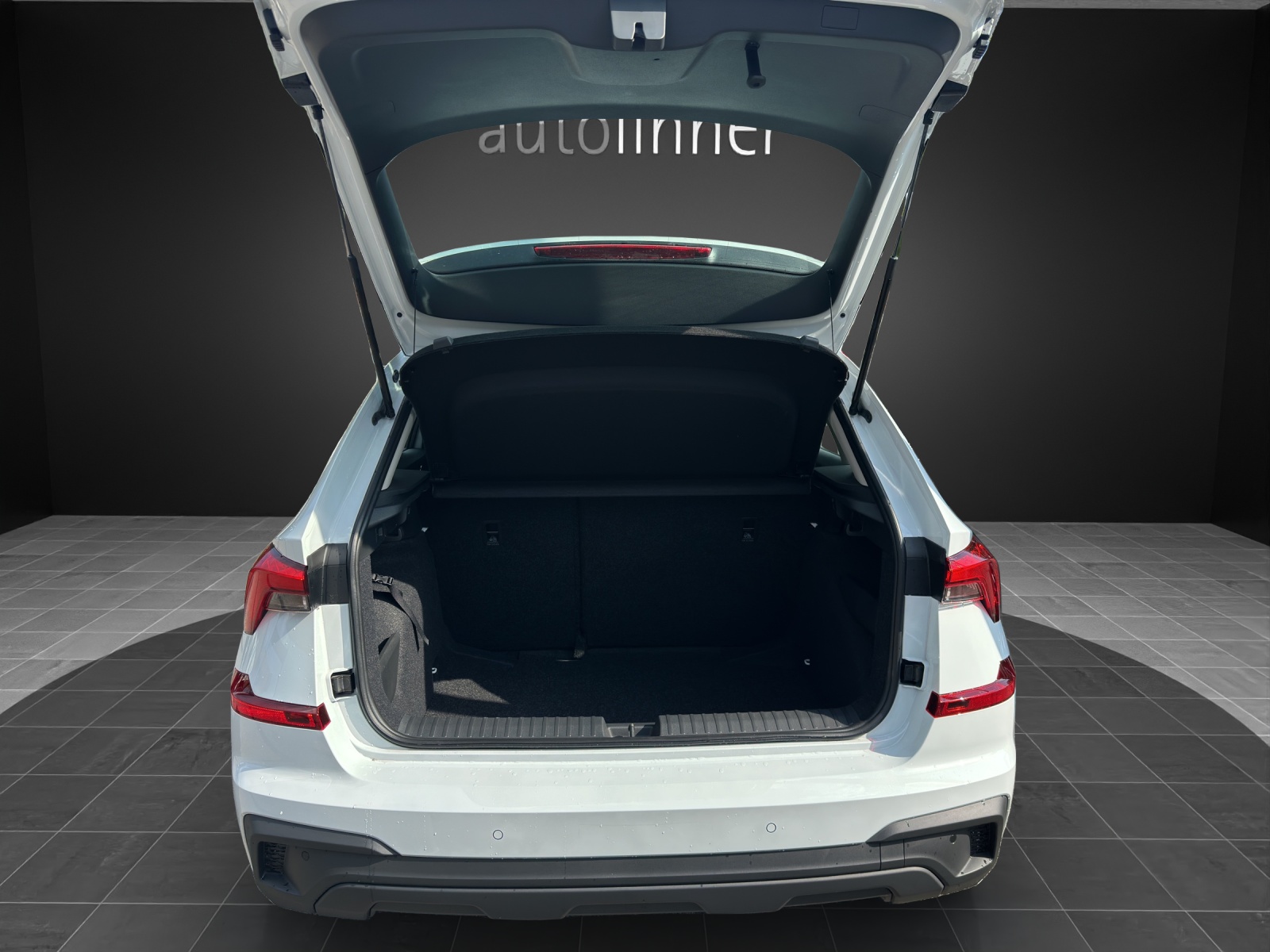 SKODA Kamiq 1.0 TSI Selection DSG-image-11