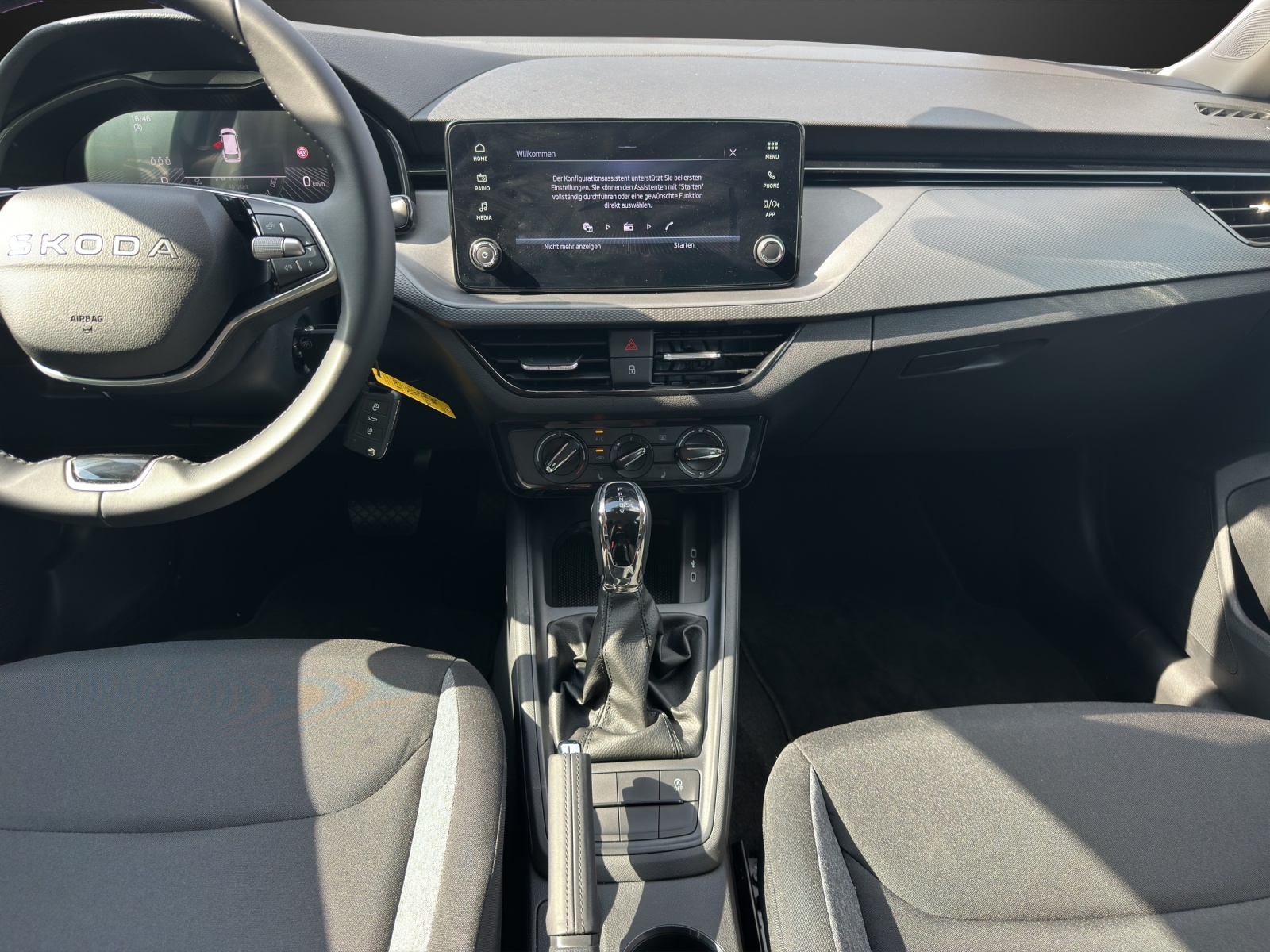 SKODA Kamiq 1.0 TSI Selection DSG-image-10