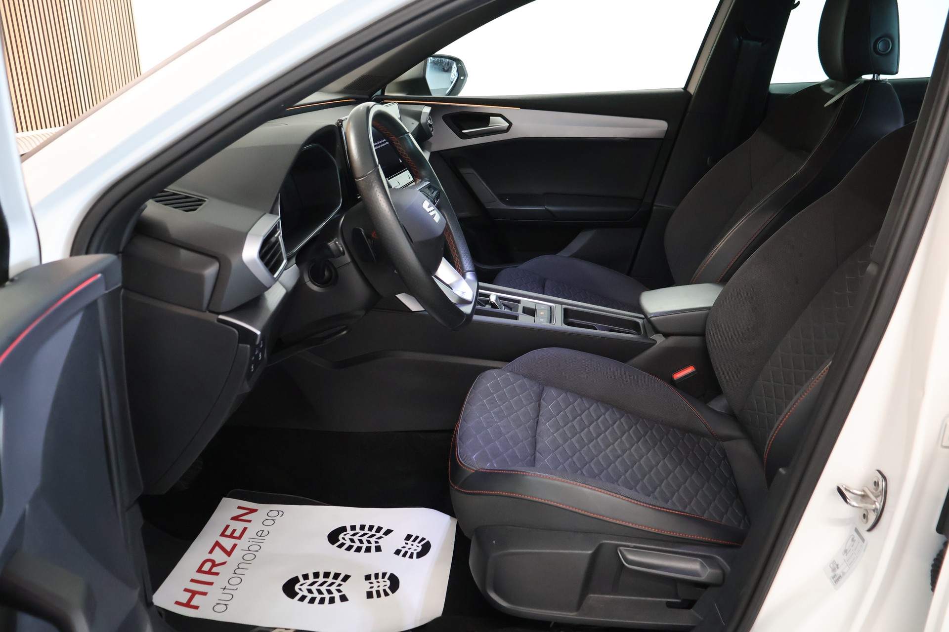 SEAT Leon 1.4 eHybrid pHEV DSG Hola FR-image-8