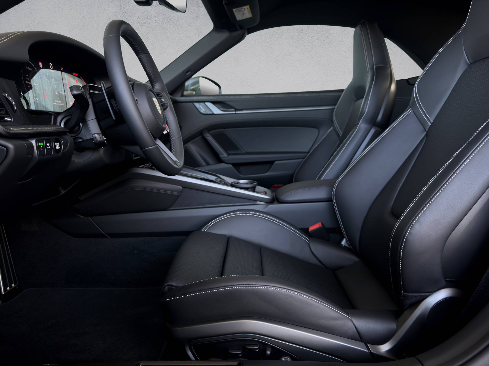 PORSCHE 911 Carrera Cabriolet-image-6