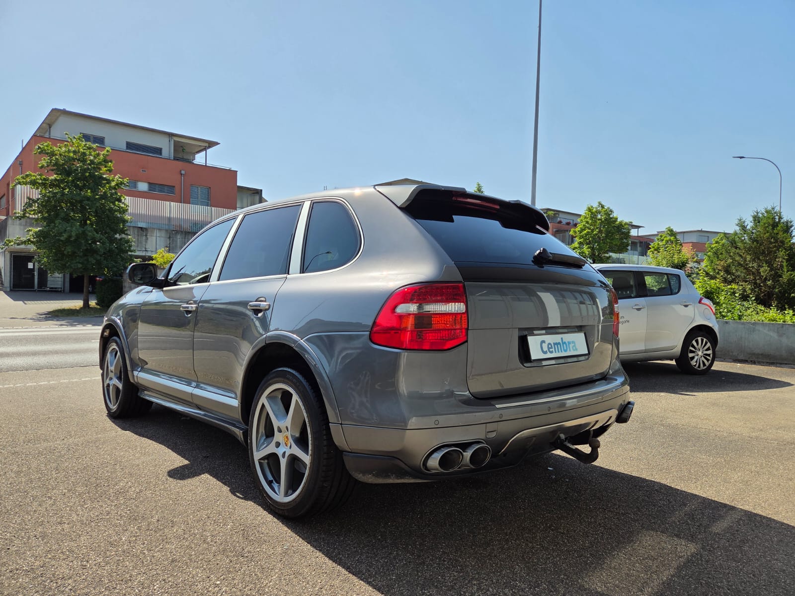 PORSCHE Cayenne Diesel-image-2