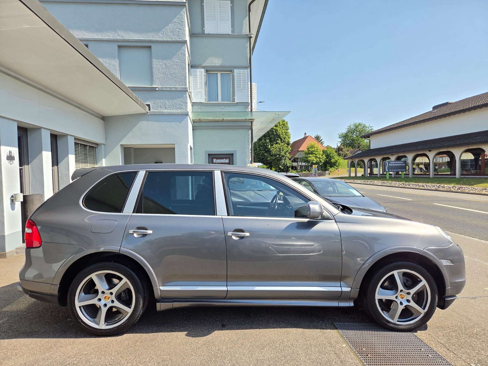 PORSCHE Cayenne Diesel-image-5