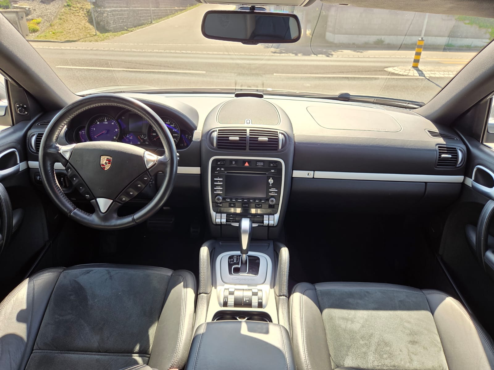 PORSCHE Cayenne Diesel-image-11