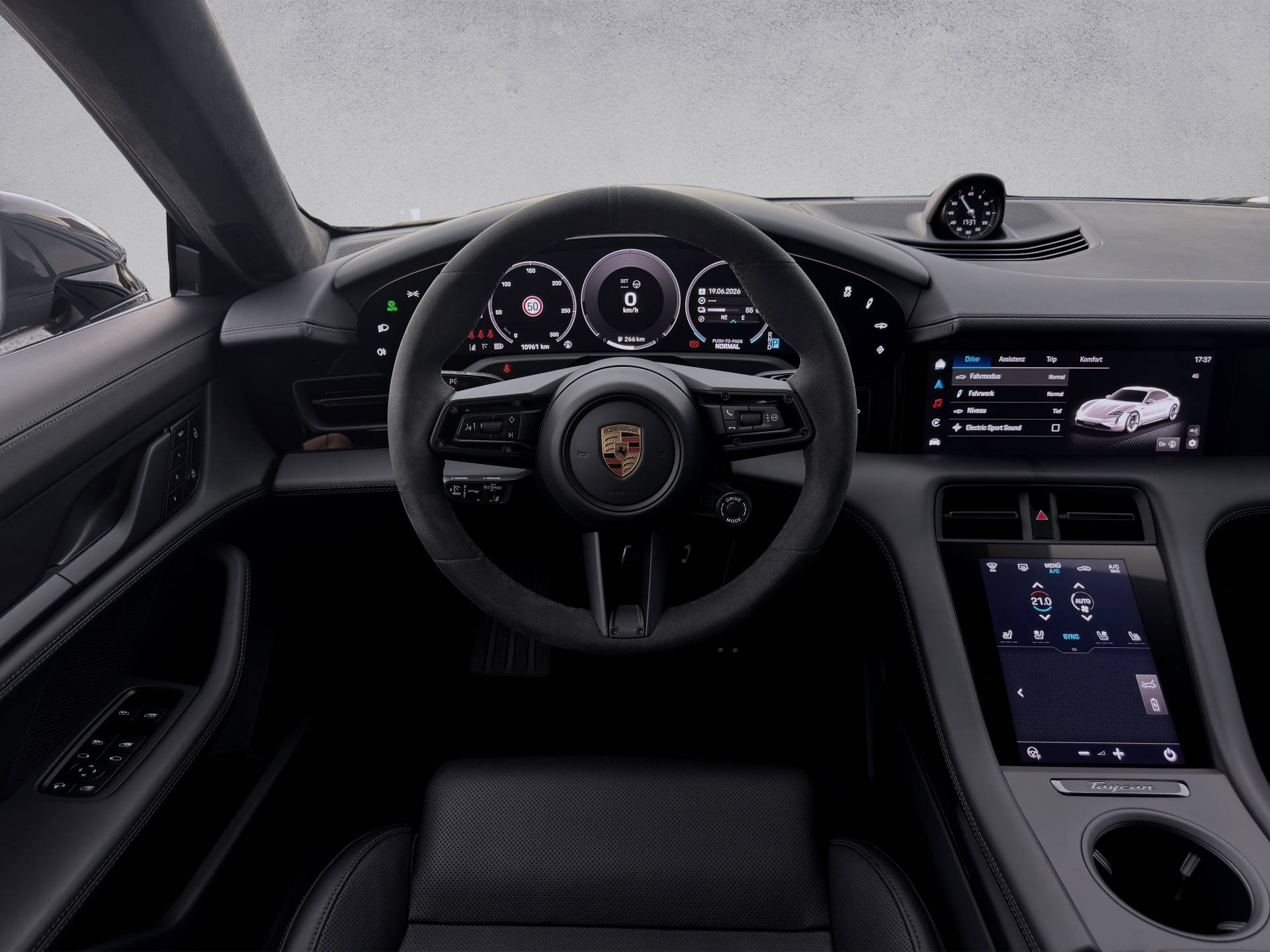 PORSCHE Taycan GTS-image-5