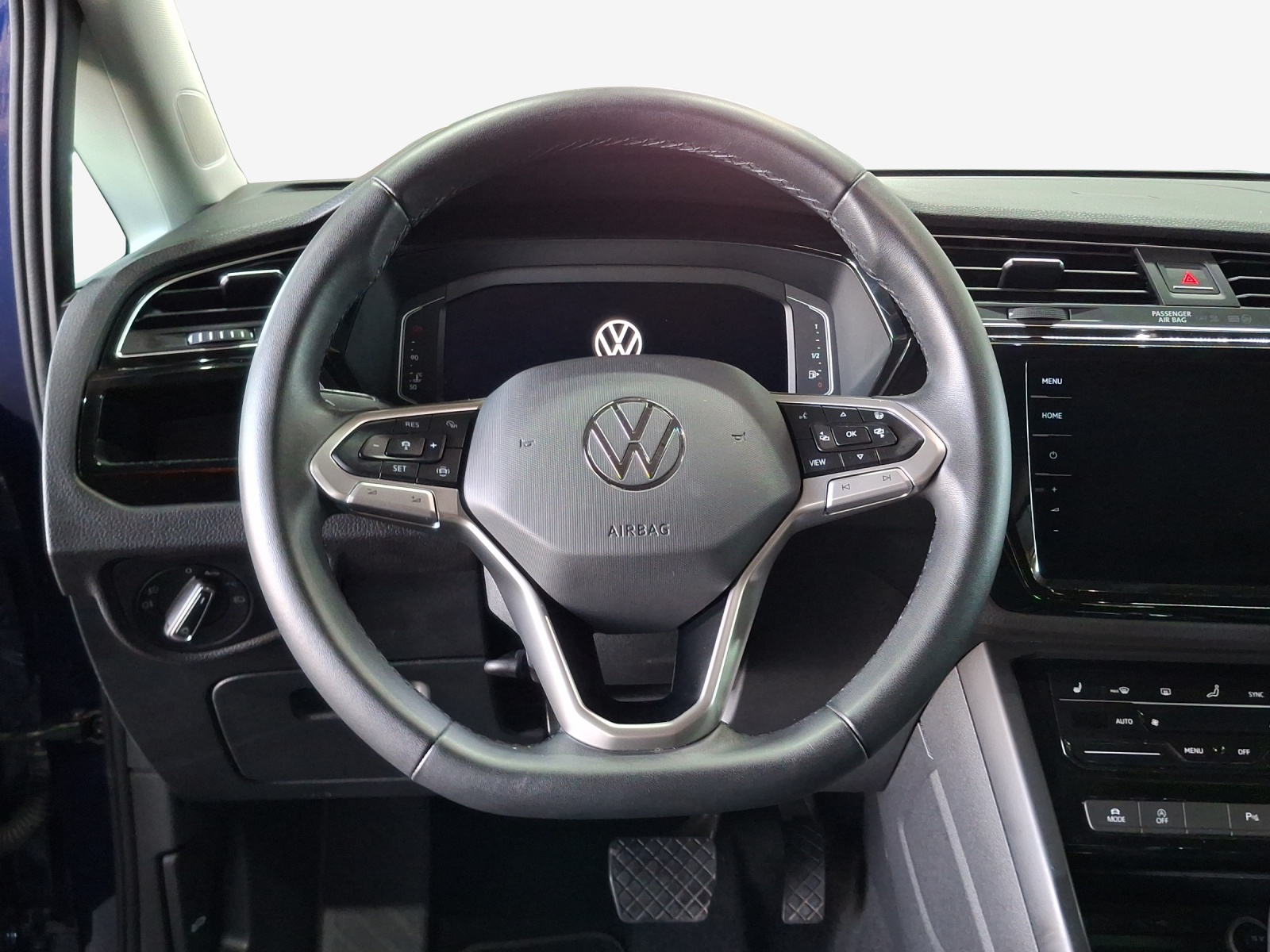 VW Touran 1.5 TSI EVO Highline DSG-image-8
