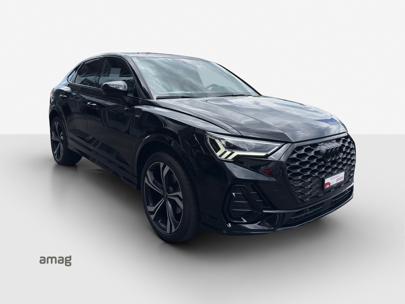 AUDI Q3 Sportback 35 TFSI S line Attraction S-tronic-image-5