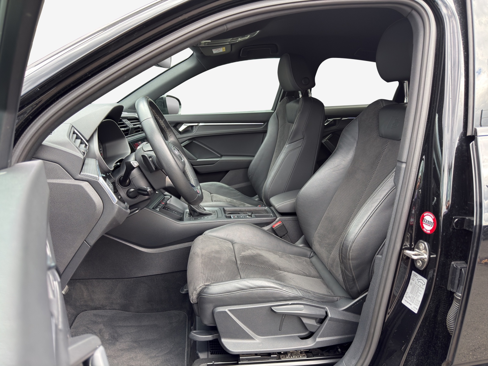 AUDI Q3 Sportback 35 TFSI S line Attraction S-tronic-image-7