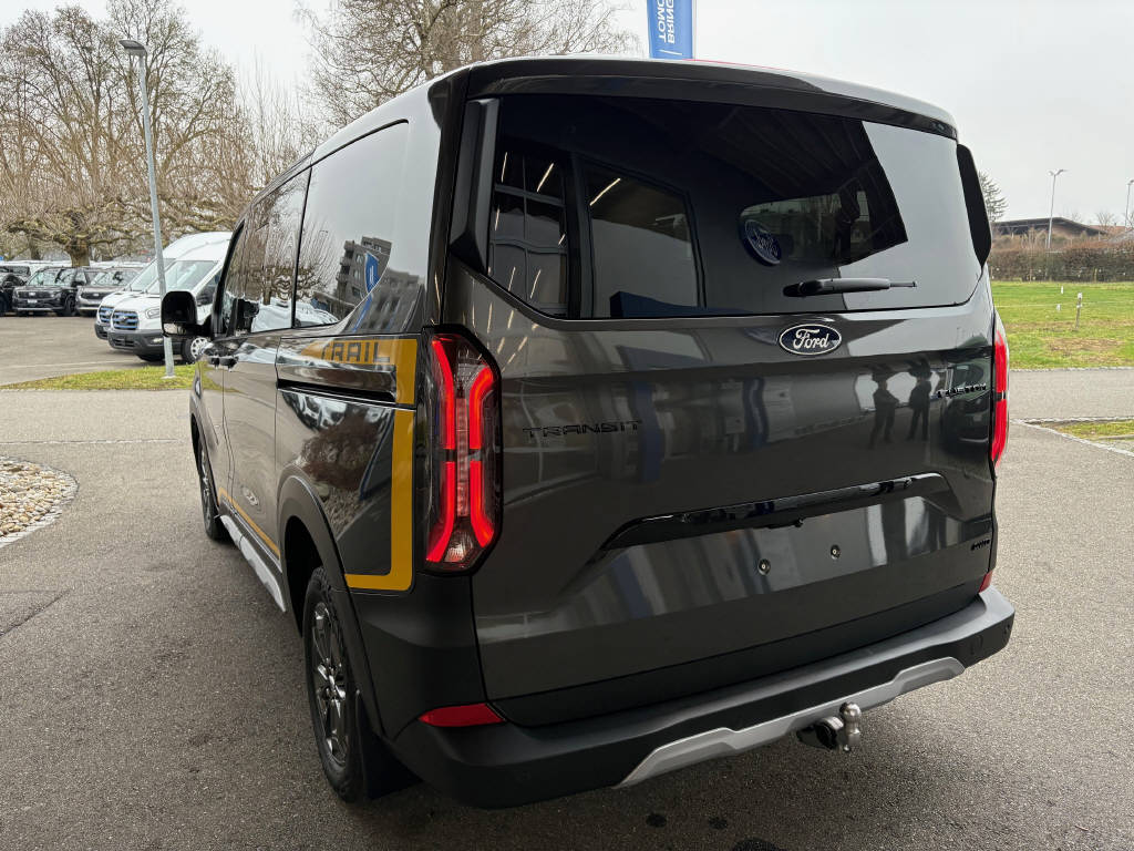 FORD Transit Custom Kombi 320 L1 2.0 EcoBlue 170 Trail 4x4-image-5
