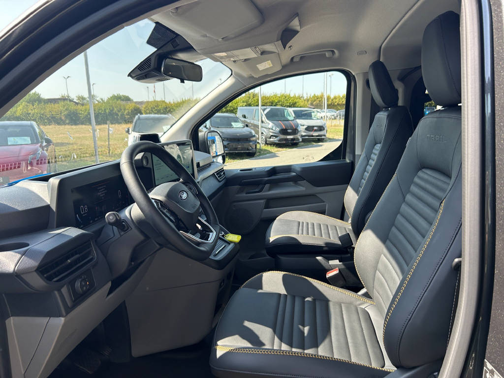 FORD Transit Custom Kombi 320 L1 2.0 EcoBlue 170 Trail 4x4-image-8