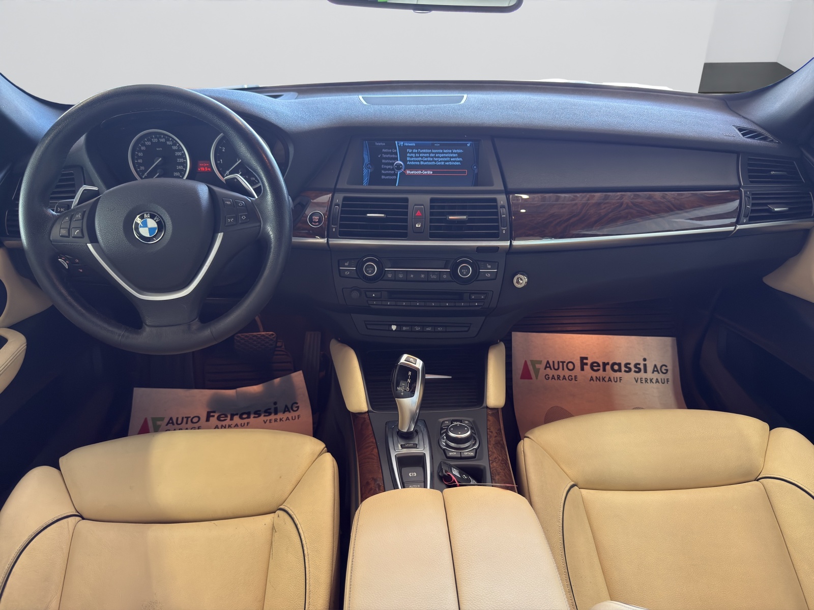 BMW X6 xDrive 50i Steptronic-image-11