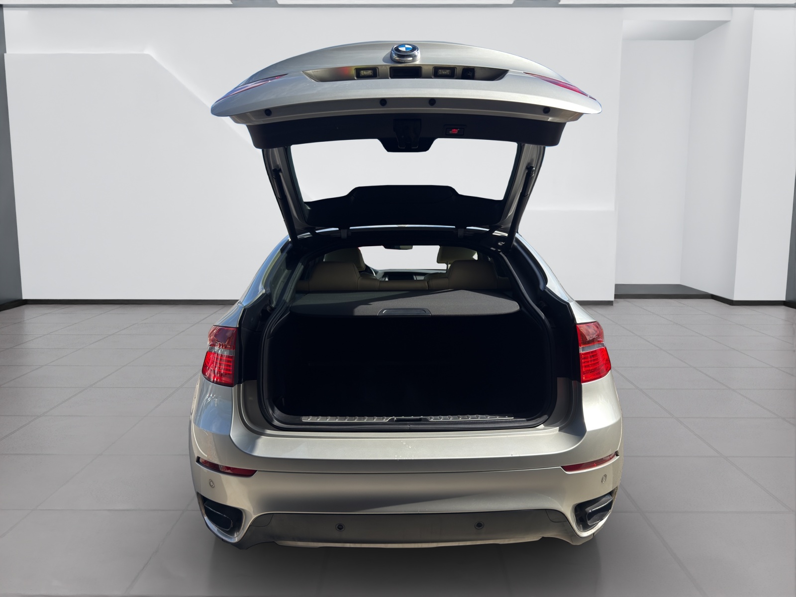 BMW X6 xDrive 50i Steptronic-image-28