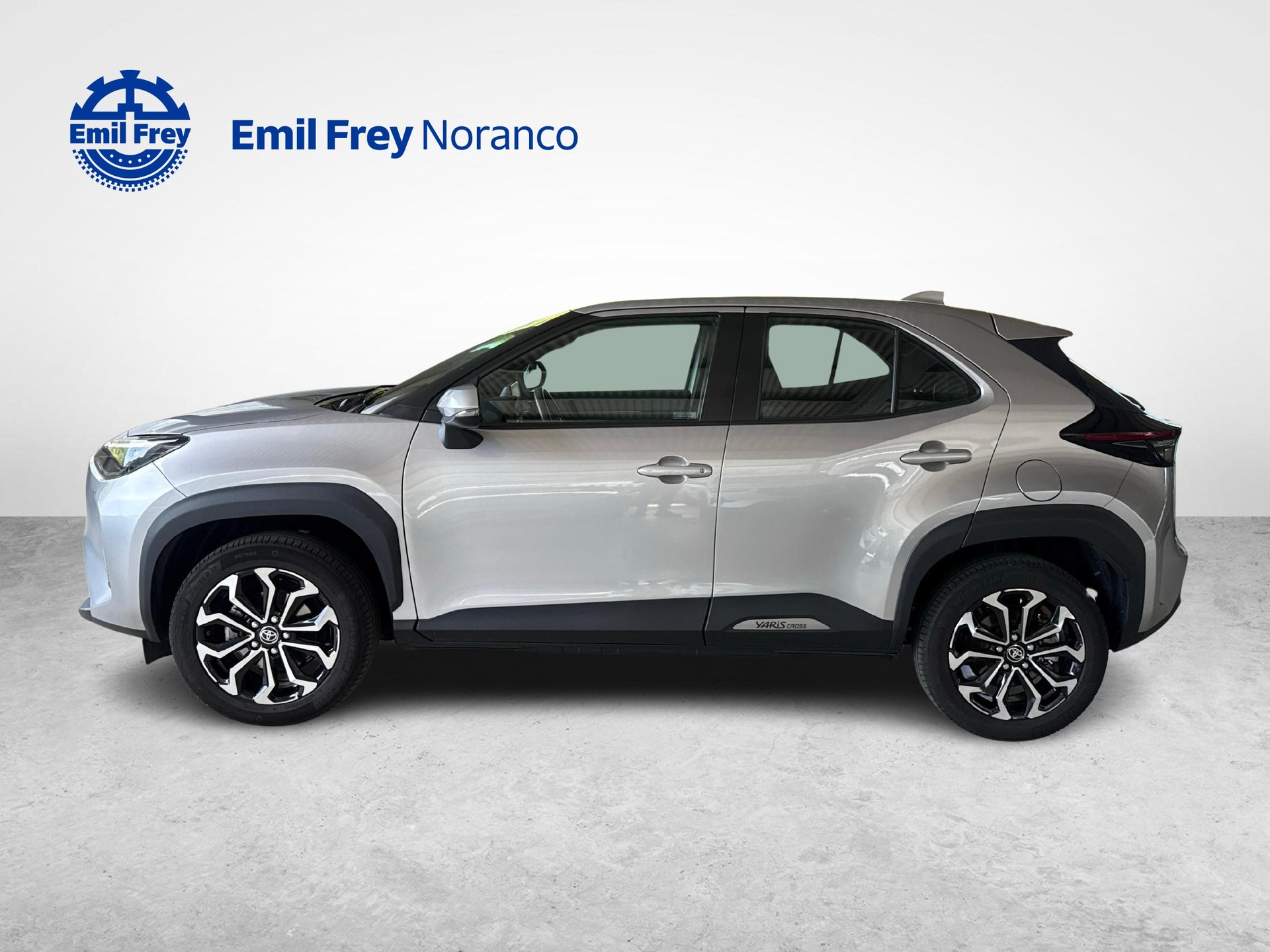 TOYOTA Yaris Cross 1.5 VVT-i HSD Trend AWD-i-image-1