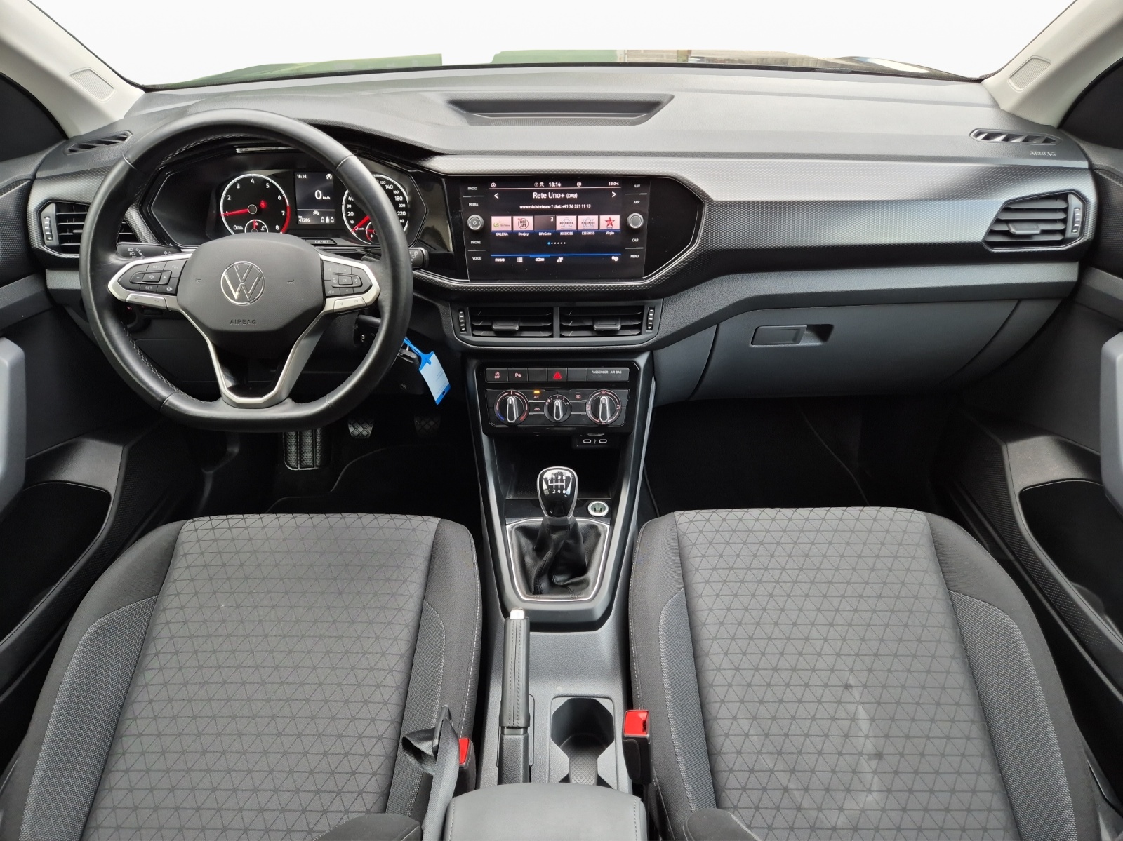 VW T-Cross 1.0 TSI-image-12