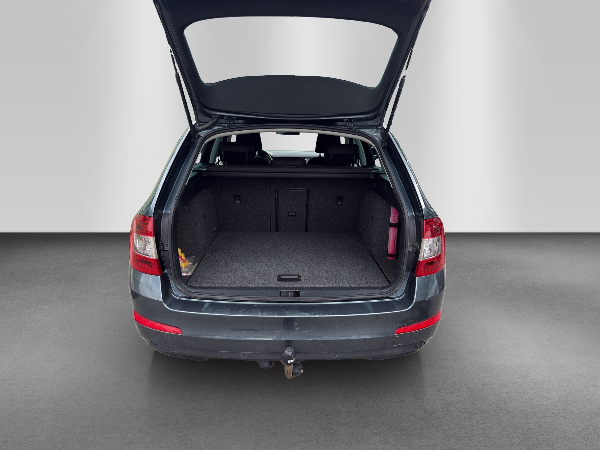 SKODA Octavia Combi 2.0 TDI Ambition 4x4 DSG-image-7