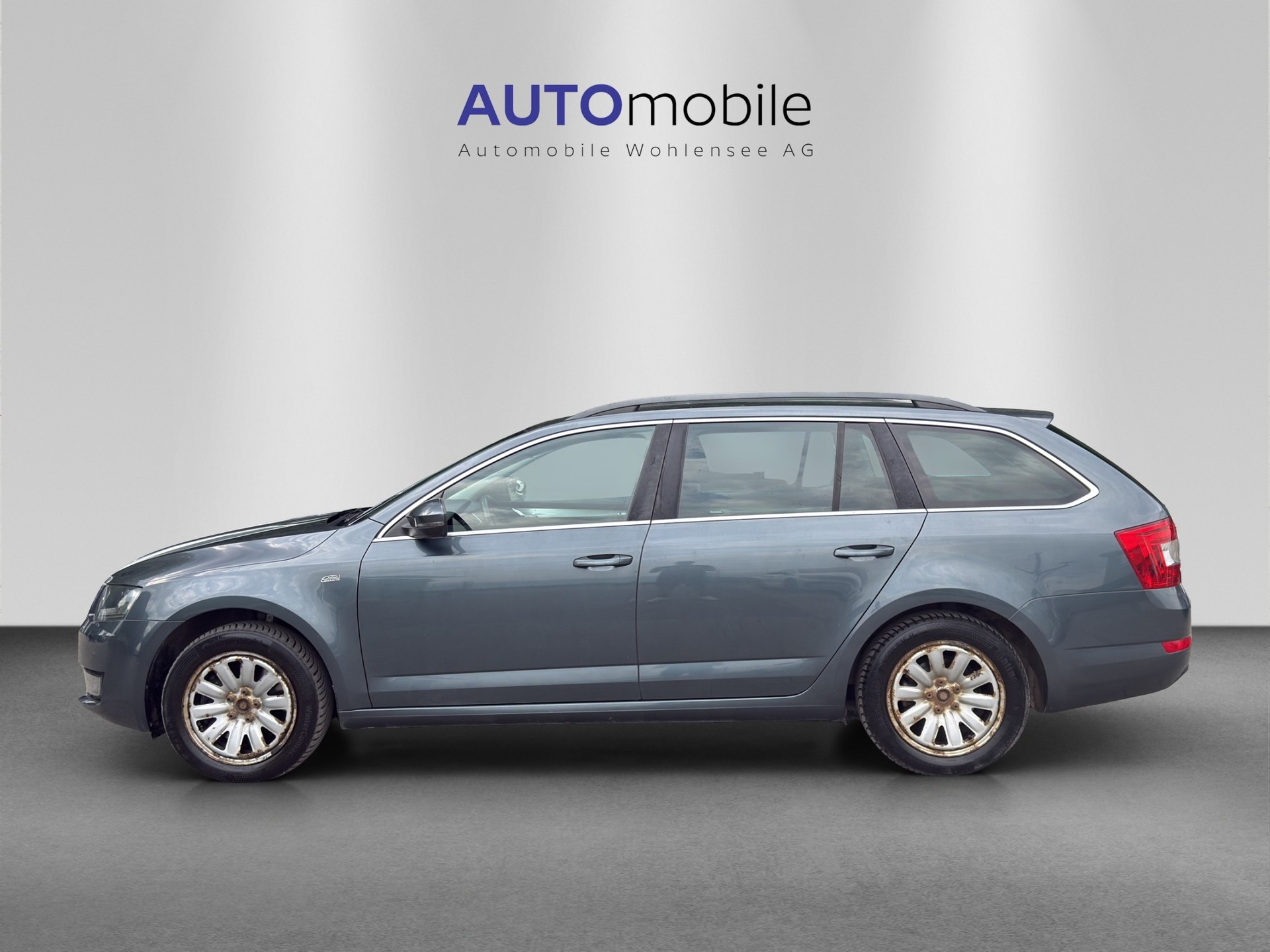 SKODA Octavia Combi 2.0 TDI Ambition 4x4 DSG-image-0