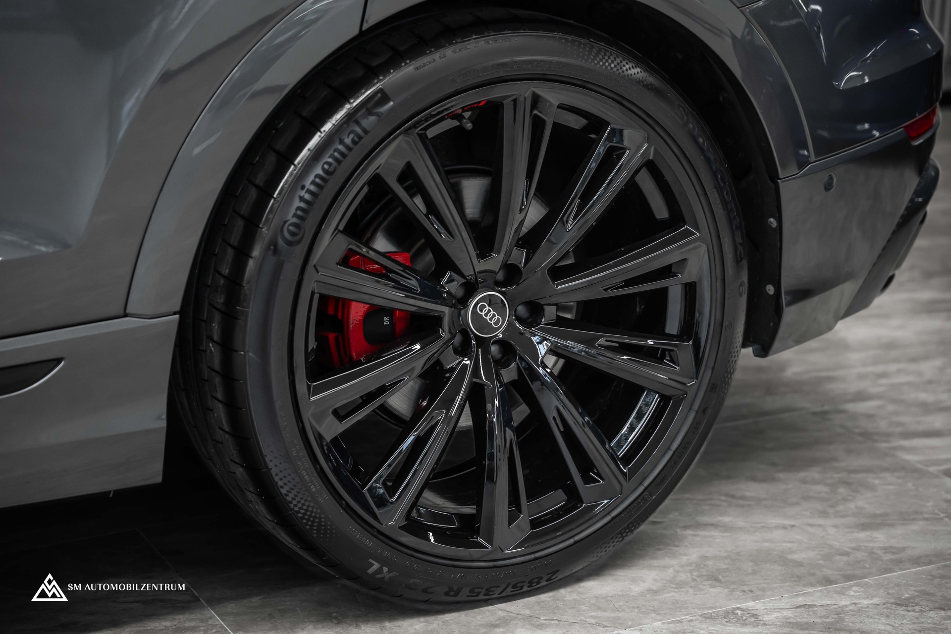 AUDI Q8 3.0 55 TFSI Black Edition quattro T-Tronic S-Line / Vollausstattung-image-8