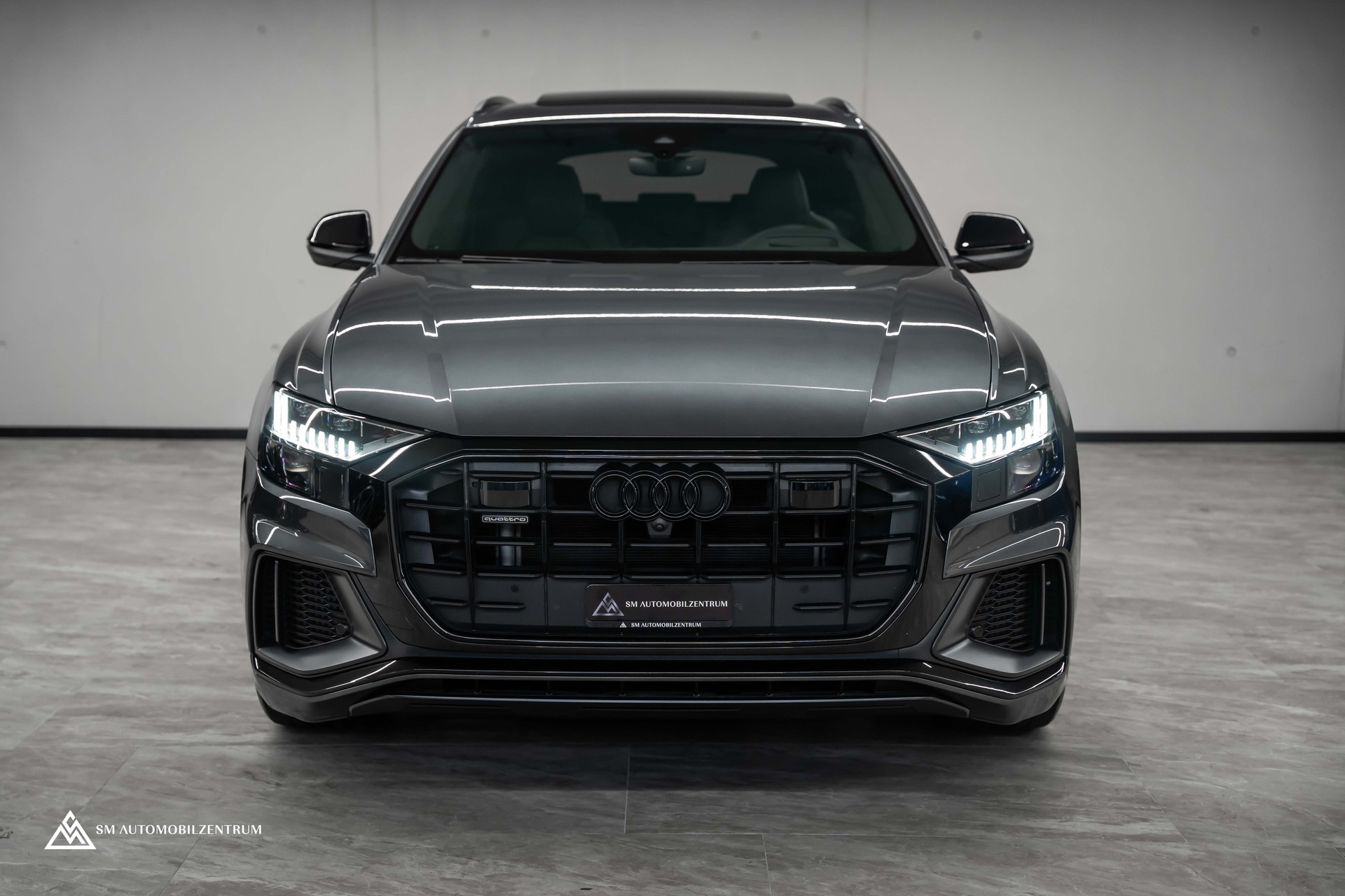 AUDI Q8 3.0 55 TFSI Black Edition quattro T-Tronic S-Line / Vollausstattung-image-2