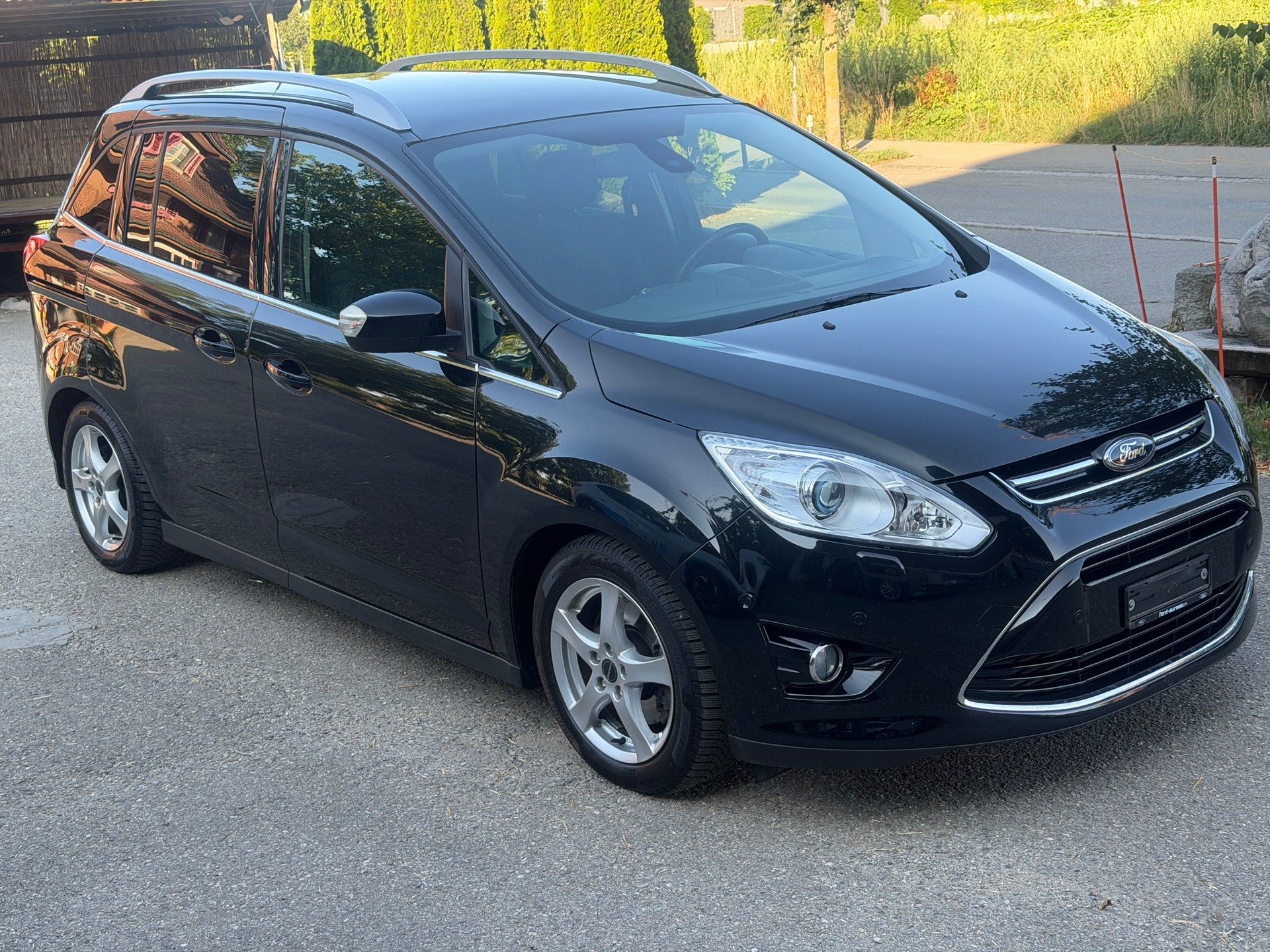 FORD Grand C-Max 1.6 SCTi Titanium-image-1