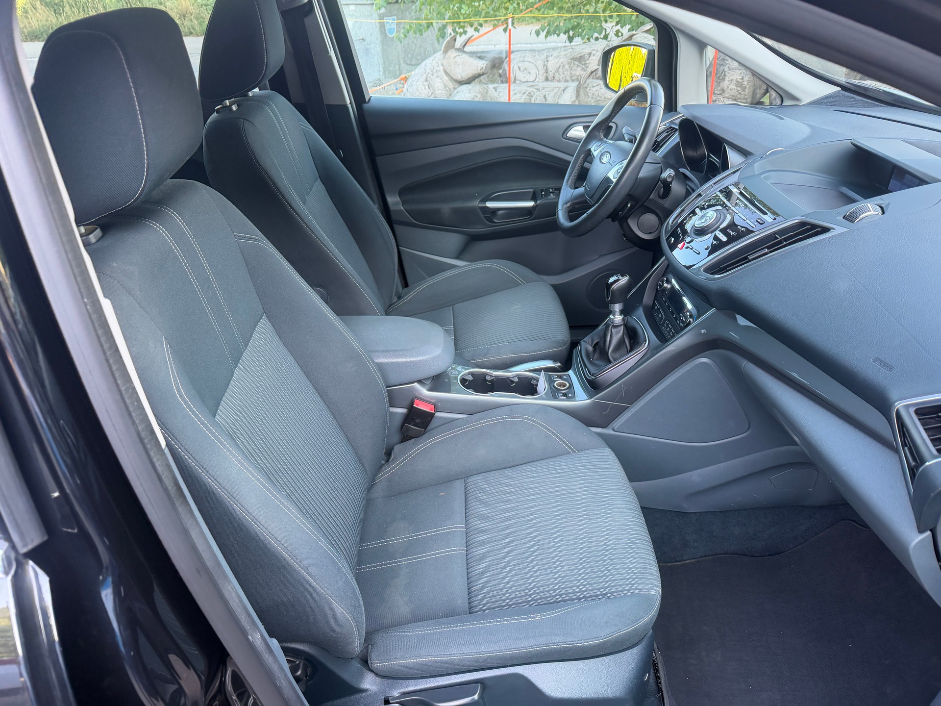 FORD Grand C-Max 1.6 SCTi Titanium-image-7