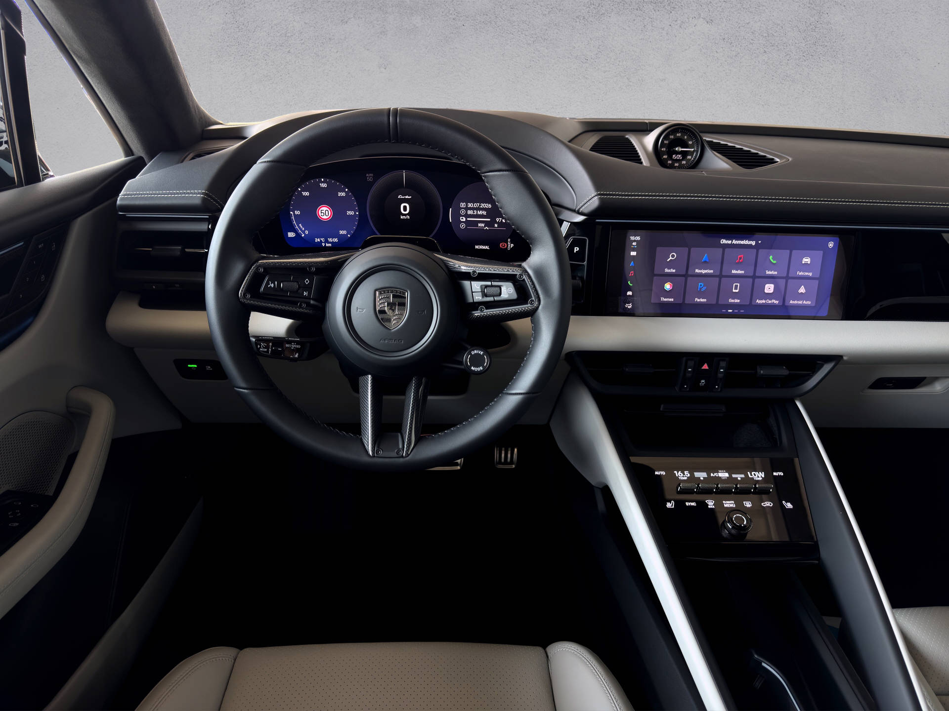 PORSCHE Macan Turbo-image-6