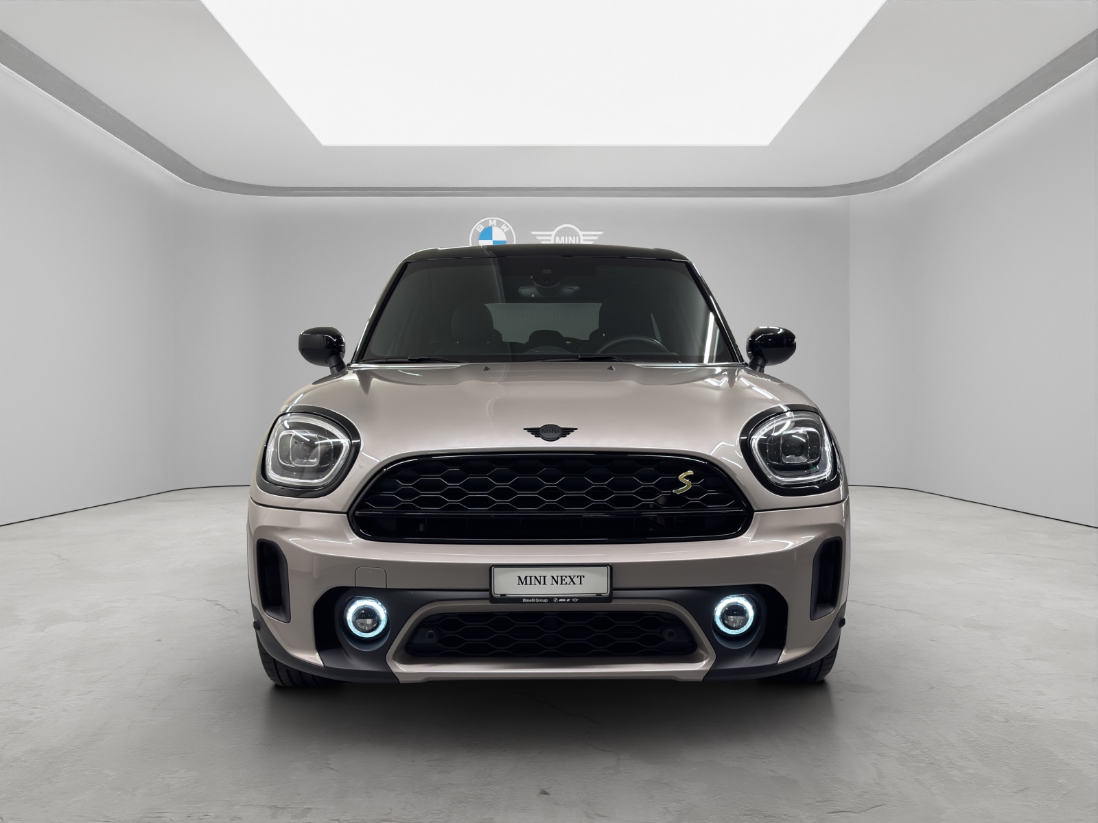 MINI Countryman F60 1.5i Cooper S E ALL4-image-8