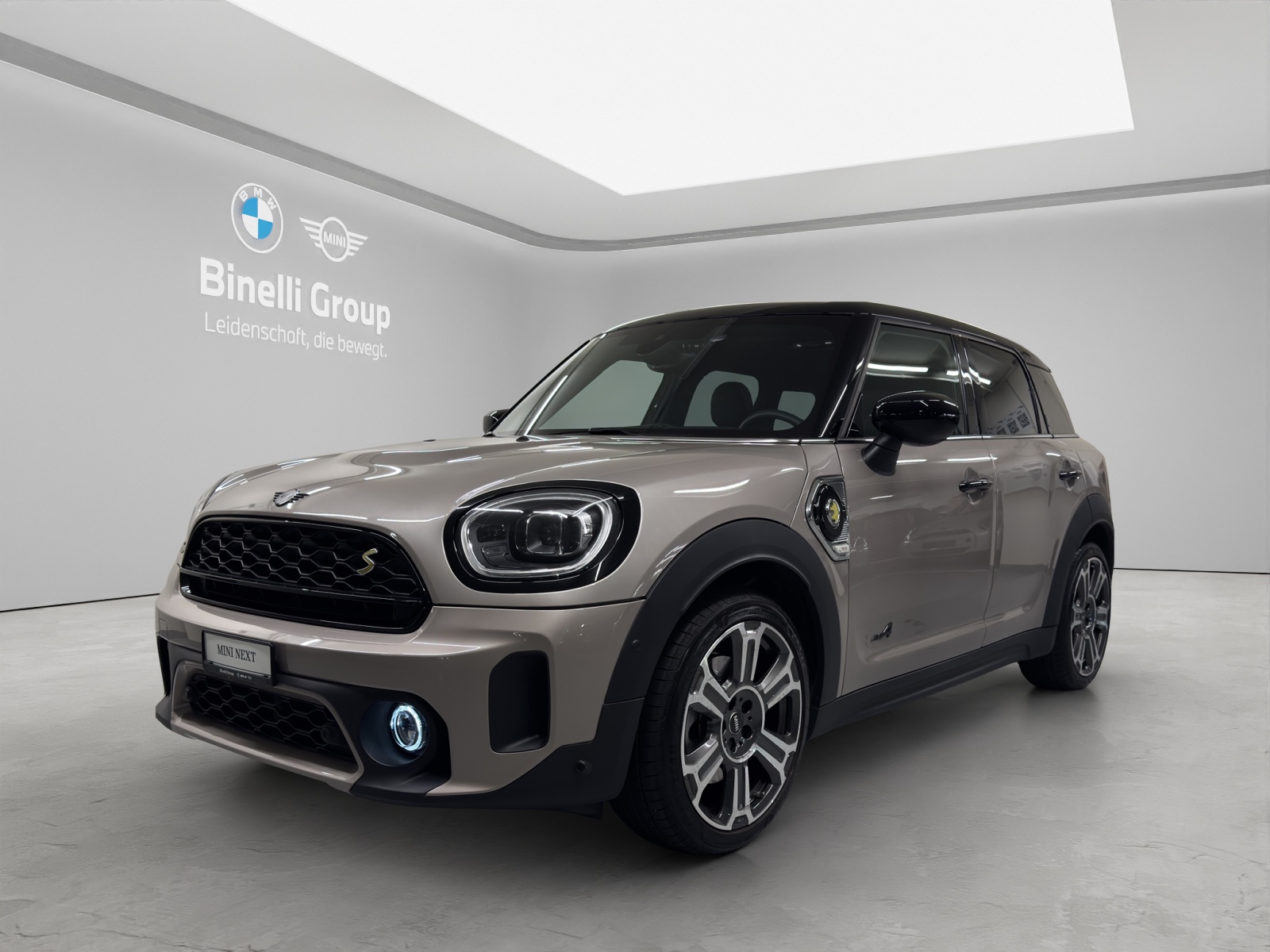 MINI Countryman F60 1.5i Cooper S E ALL4-image-0