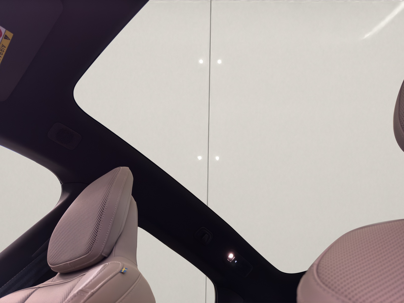 VOLVO EX60 Twin Ultra AWD-image-14