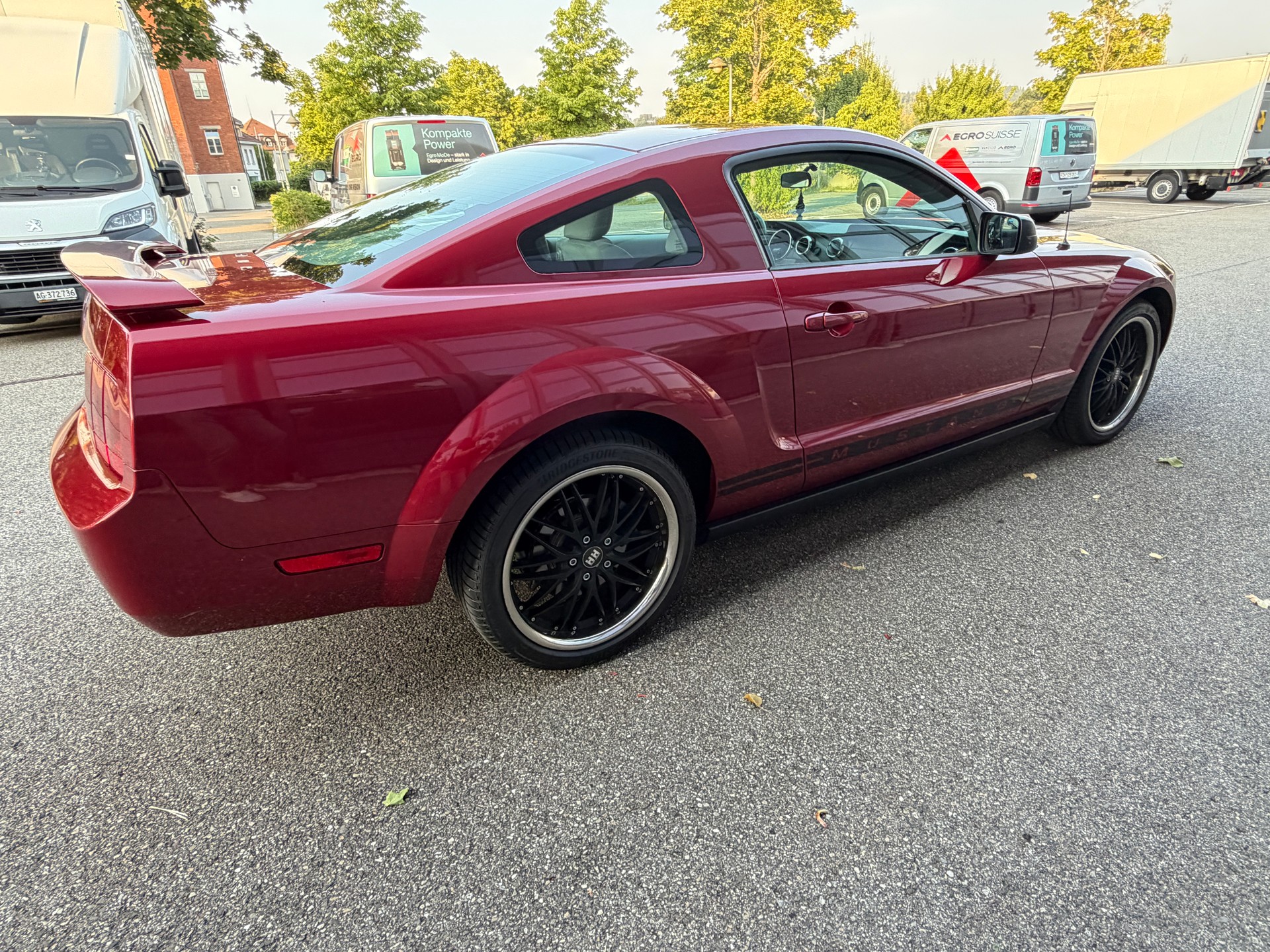 FORD MUSTANG V6 Coupé-image-6