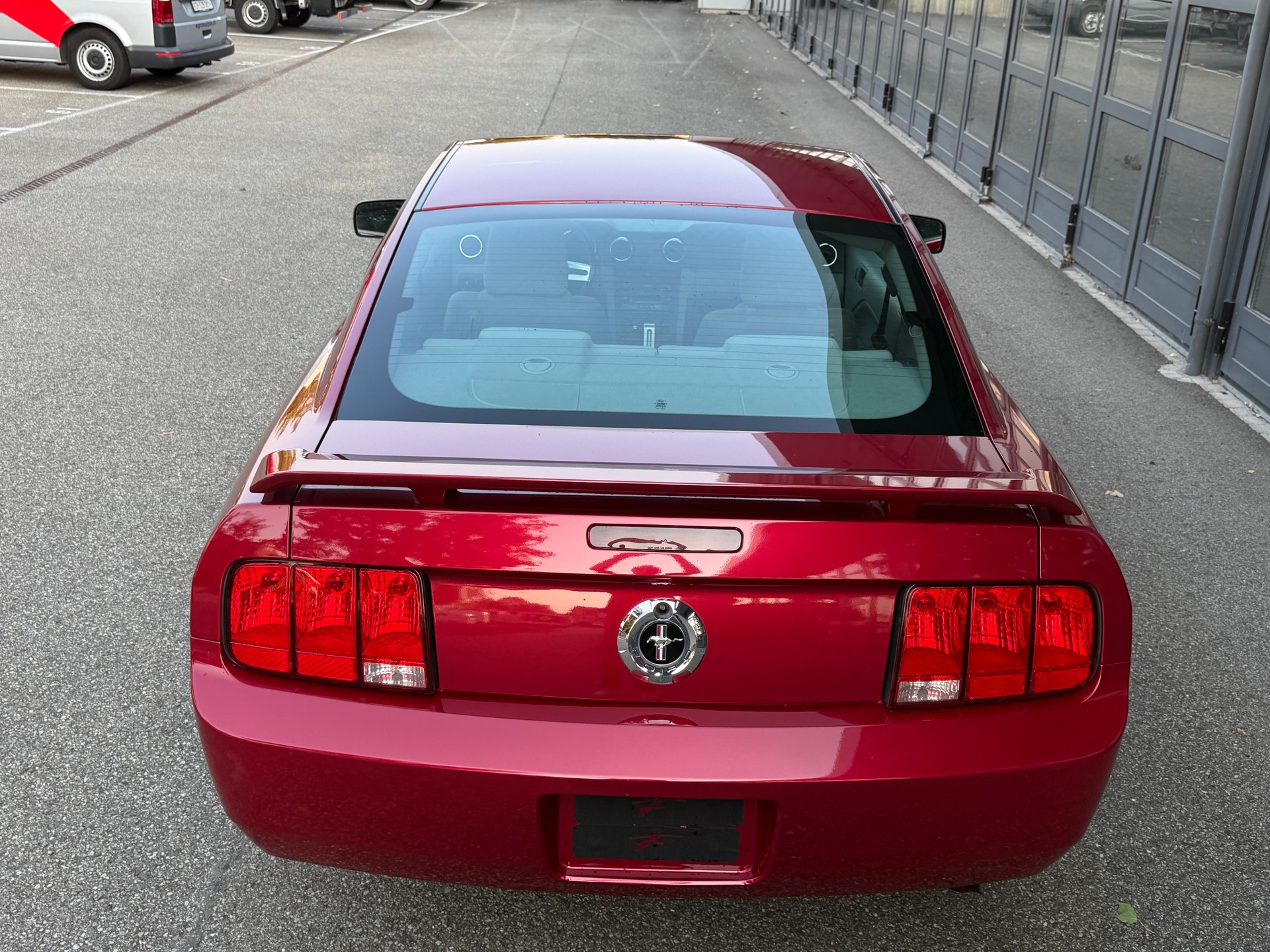 FORD MUSTANG V6 Coupé-image-11