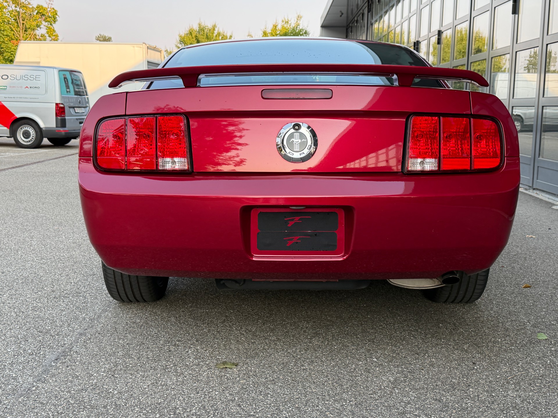 FORD MUSTANG V6 Coupé-image-4