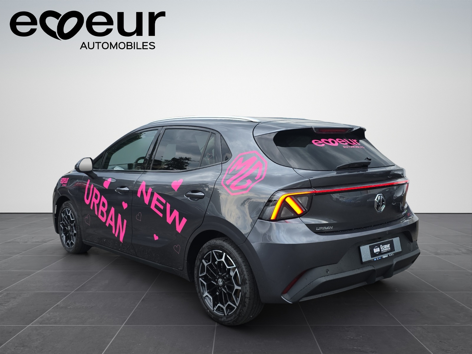 MG 4 Urban 54kWh Premium DEMO-image-3
