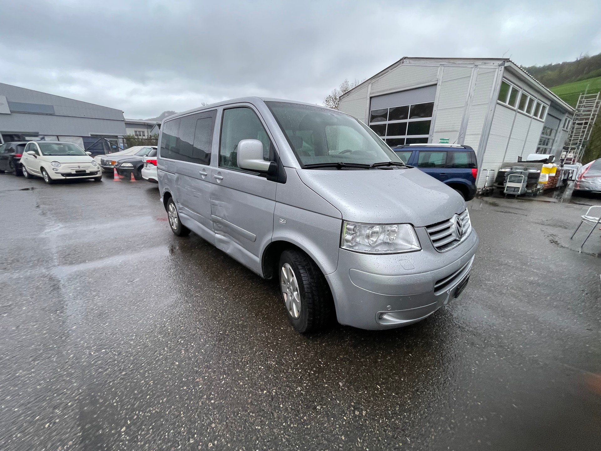 VW T5 Multivan Highline 2.5 TDI-image-2