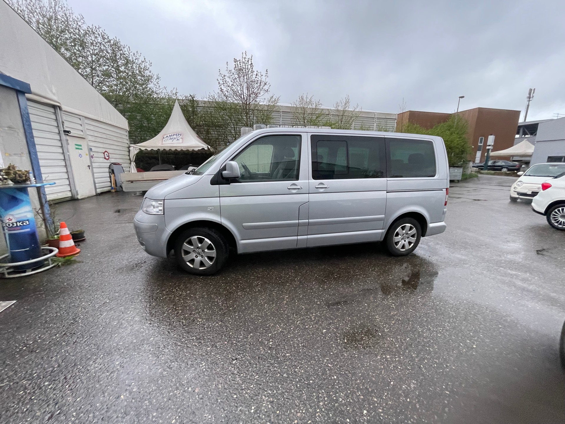 VW T5 Multivan Highline 2.5 TDI-image-4