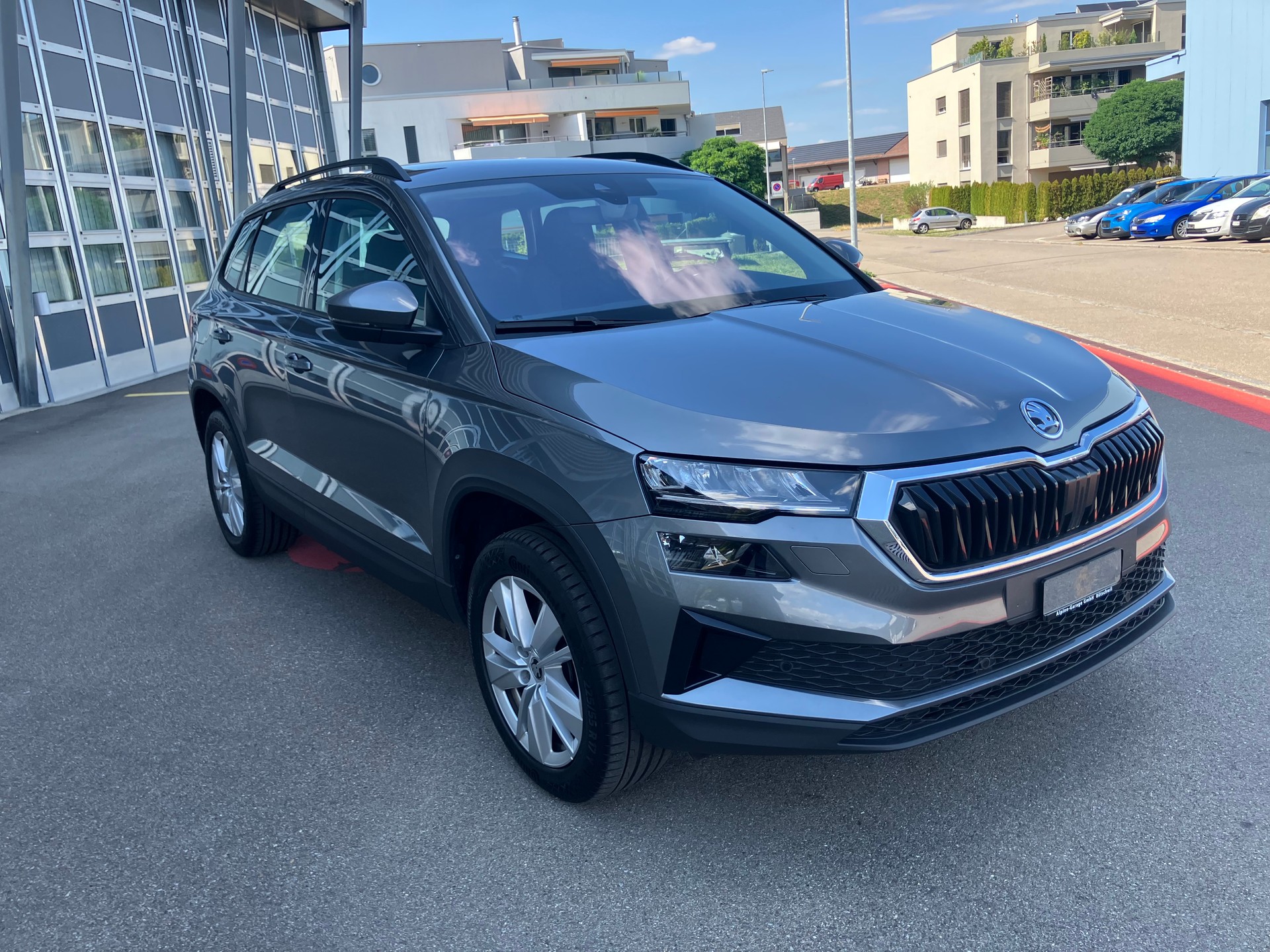 SKODA Karoq 2.0 TDI CR Selection 4x4 DSG-image-1