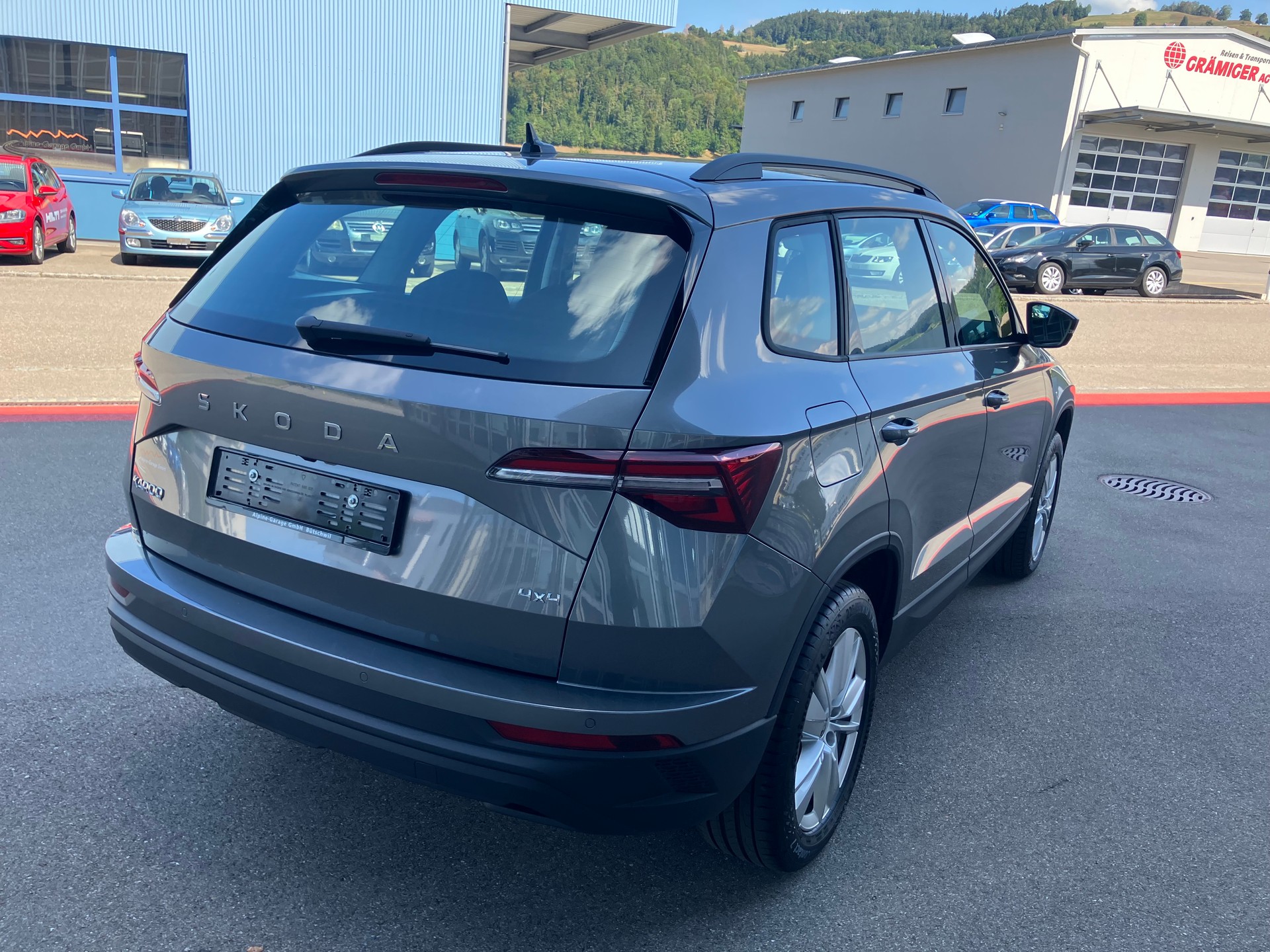 SKODA Karoq 2.0 TDI CR Selection 4x4 DSG-image-2