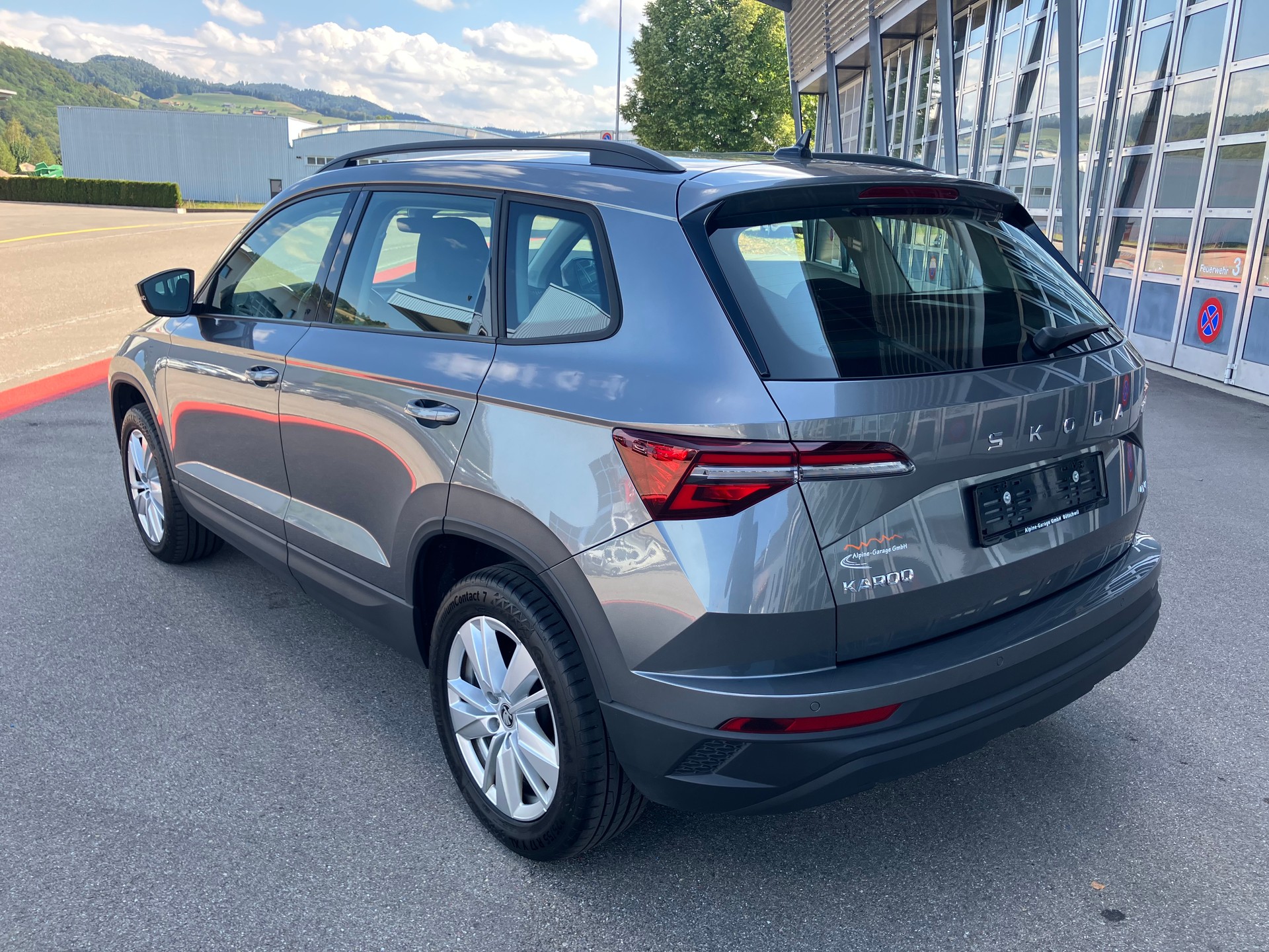 SKODA Karoq 2.0 TDI CR Selection 4x4 DSG-image-3